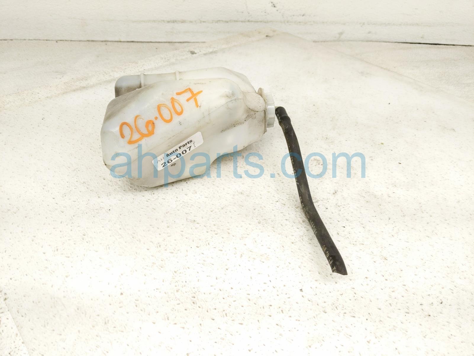 2014 Honda Accord Coolant Overflow Reservoir Tank 19101 5A2 A00 Replacement 2014 Honda Accord Coolant Overflow Reservoir Tank 19101 5A2 A00 Replacement thumbnail