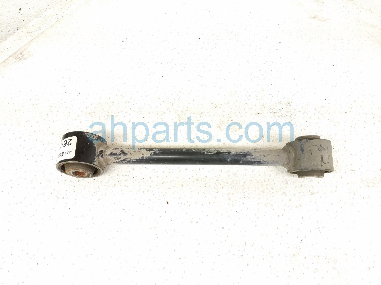 2014 Honda Accord Rear Driver Center Lower Control Arm 52345 TA0 A00 Replacement 2014 Honda Accord Rear Driver Center Lower Control Arm 52345 TA0 A00 Replacement thumbnail