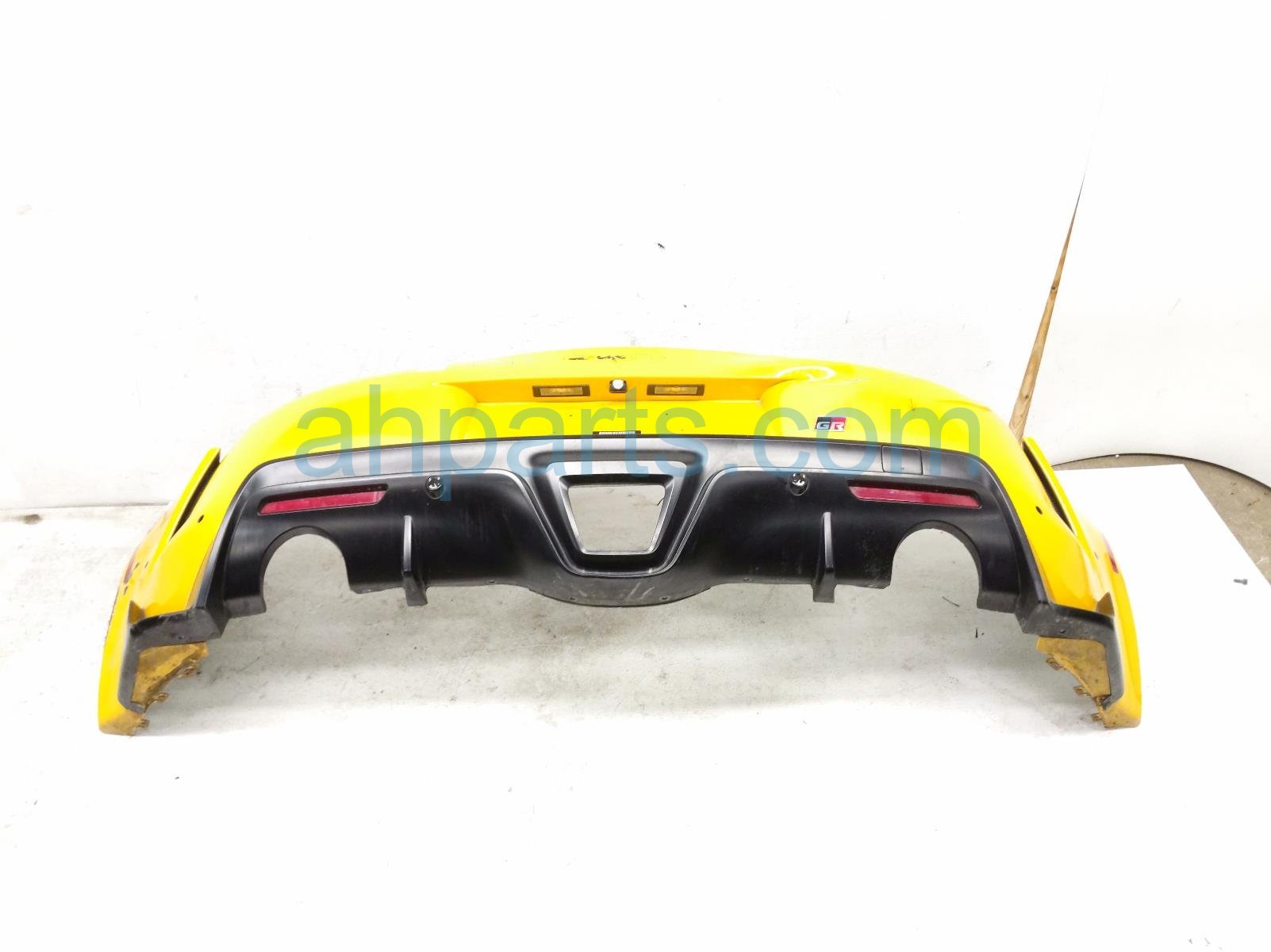Toyota REAR BUMPER COVER - YELLOW