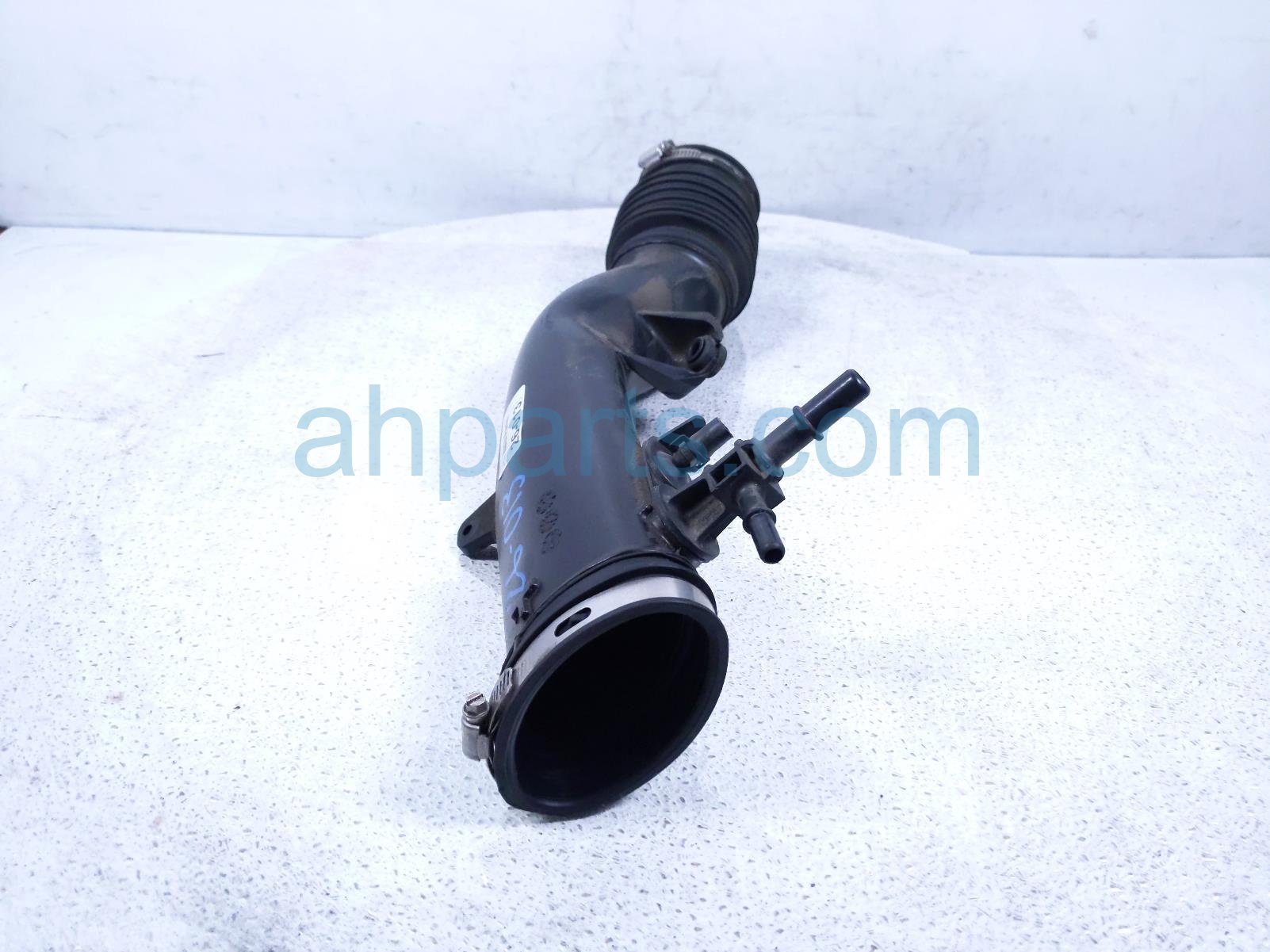 2017 Ford Fusion Intake Air Cleaner Outlet Tube 2.0t HG9Z 9B659 A Replacement 2017 Ford Fusion Intake Air Cleaner Outlet Tube 2.0t HG9Z 9B659 A Replacement thumbnail