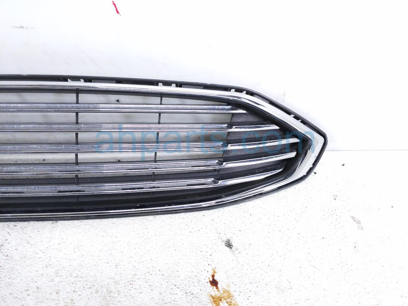 2017 Ford Fusion Grille Chrome HS7Z 8200 AA Replacement 2017 Ford Fusion Grille Chrome HS7Z 8200 AA Replacement thumbnail