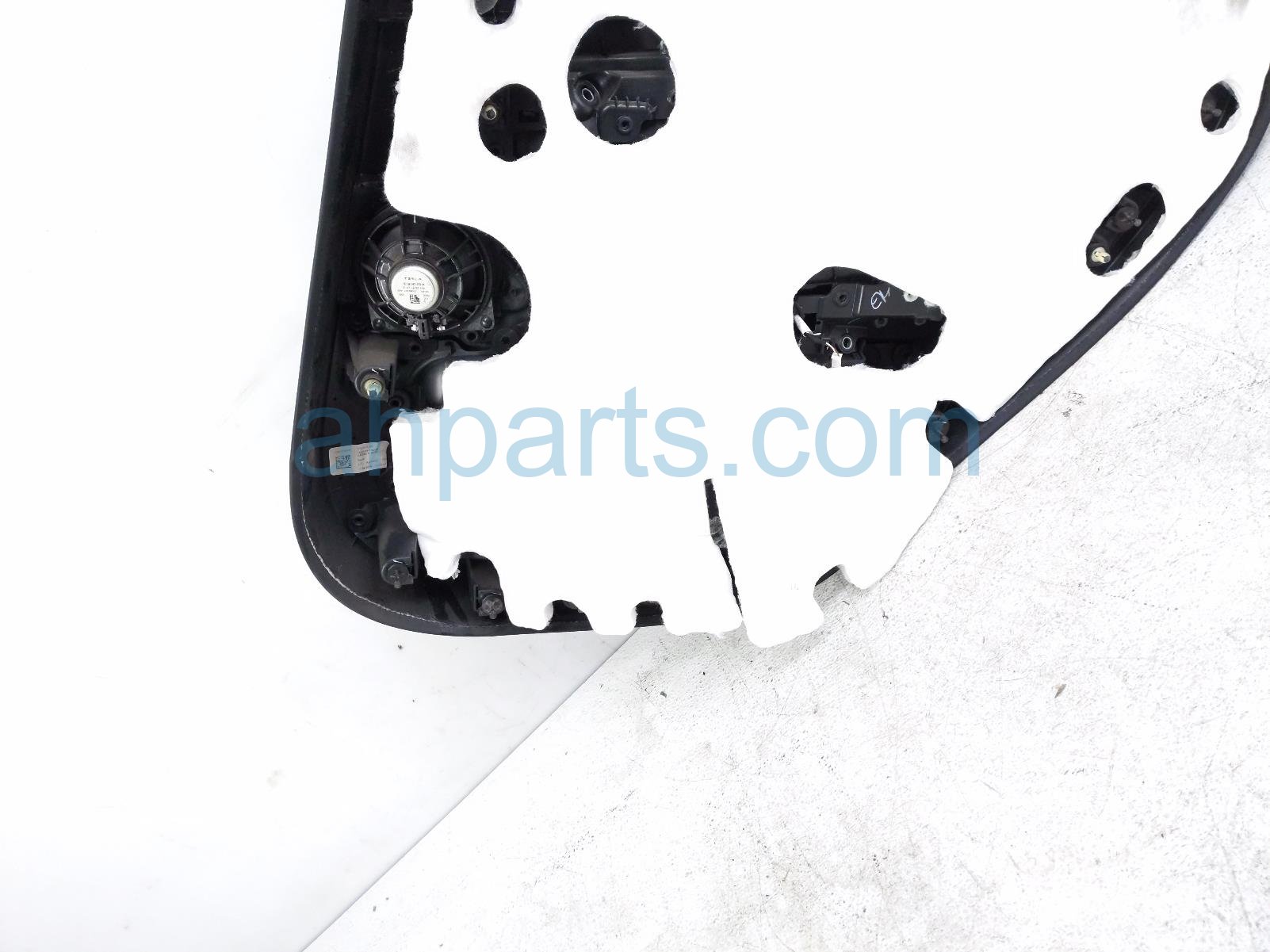 2019 Tesla Tesla 3 Trim / Liner Rear Driver Interior Door Panel Black 1090413 01 L Replacement 2019 Tesla Tesla 3 Trim / Liner Rear Driver Interior Door Panel Black 1090413 01 L Replacement thumbnail