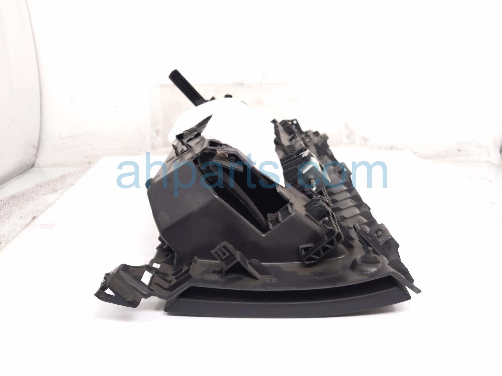 2019 Tesla Tesla 3 Compartment Passenger Glove Box Black 1083340 00 H Replacement 2019 Tesla Tesla 3 Compartment Passenger Glove Box Black 1083340 00 H Replacement thumbnail