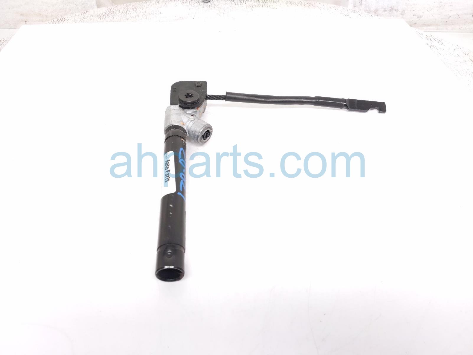 2019 Tesla Tesla 3 Front Passenger Seatbelt Pretensioner Black 1090324 01 E Replacement 2019 Tesla Tesla 3 Front Passenger Seatbelt Pretensioner Black 1090324 01 E Replacement thumbnail