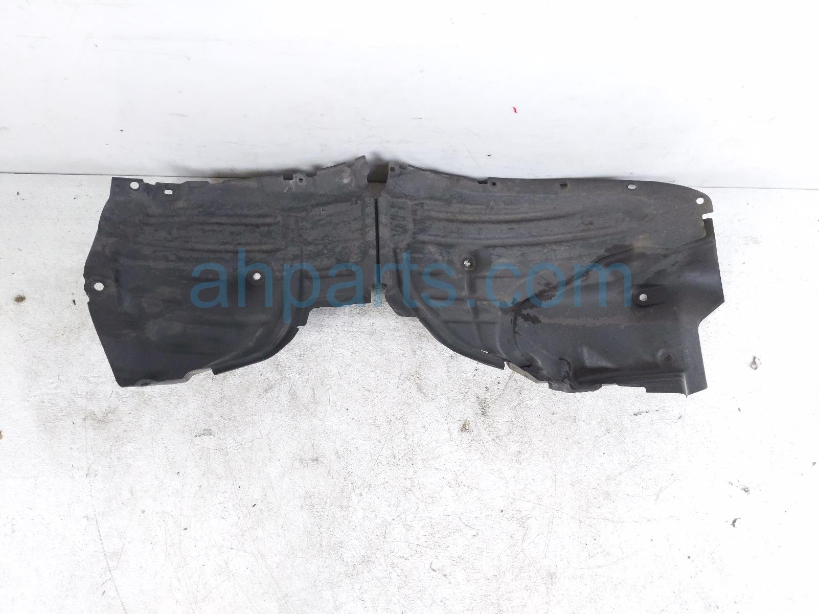 2022 Mazda Miata Front Driver Rearward Inner Fender Liner N243 56 140A Replacement 2022 Mazda Miata Front Driver Rearward Inner Fender Liner N243 56 140A Replacement thumbnail