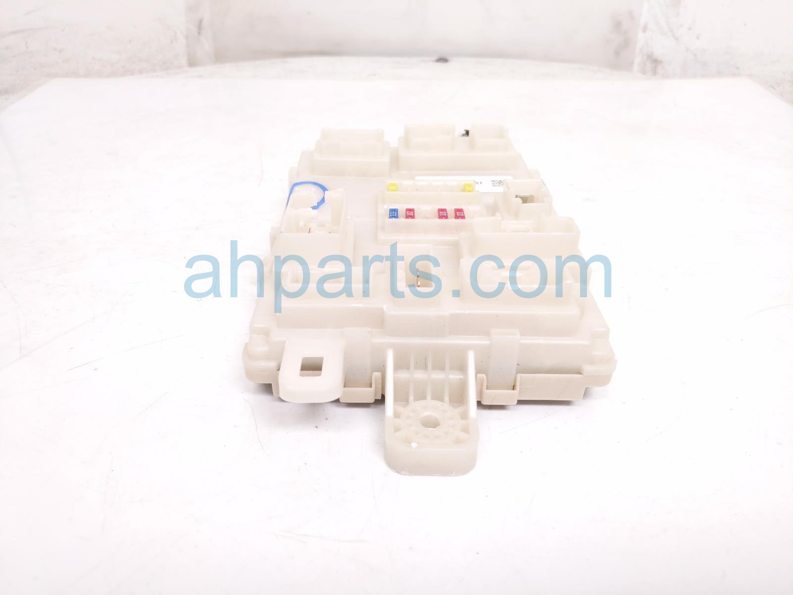 2025 Honda Pilot Passenger Cabin Fuse Box Sport 3.5l Fwd 38840 T90 A11 Replacement 2025 Honda Pilot Passenger Cabin Fuse Box Sport 3.5l Fwd 38840 T90 A11 Replacement thumbnail