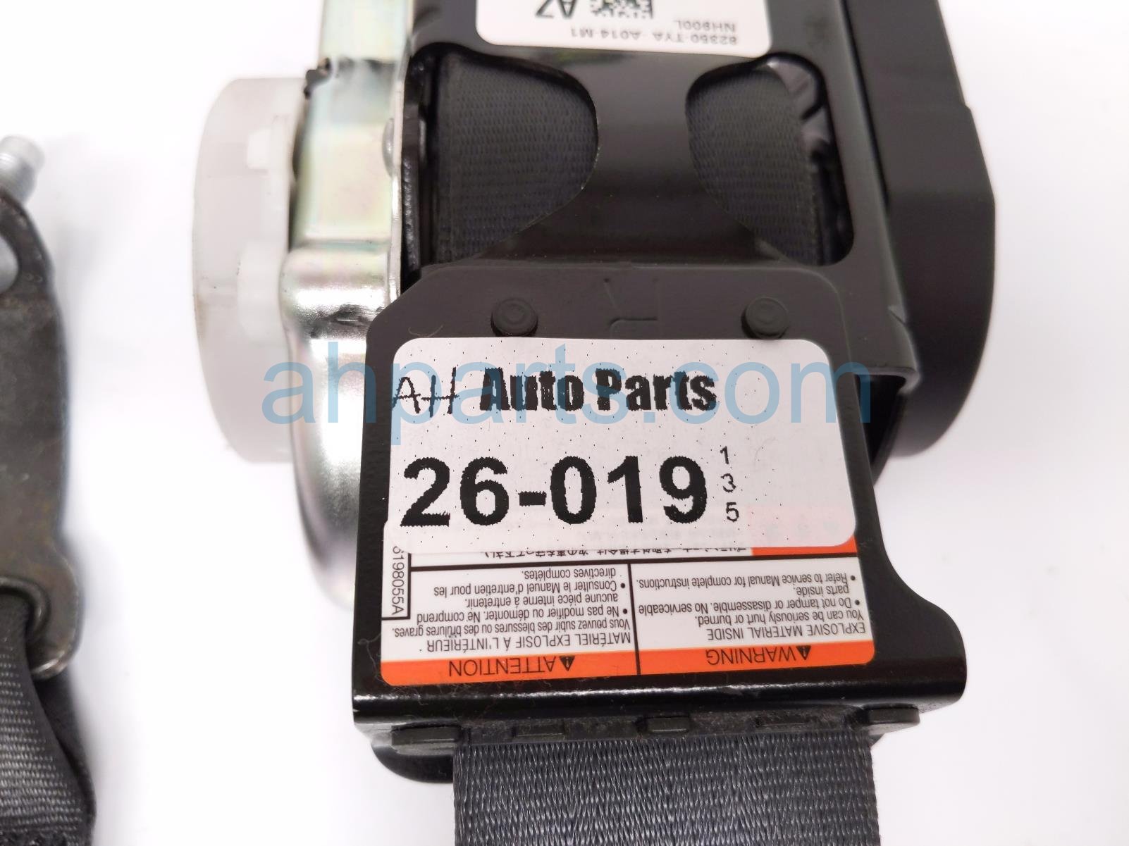 2022 Acura MDX Rear 2nd Row Passenger Seat Belt Black 04864 TYA A00ZB Replacement 2022 Acura MDX Rear 2nd Row Passenger Seat Belt Black 04864 TYA A00ZB Replacement thumbnail