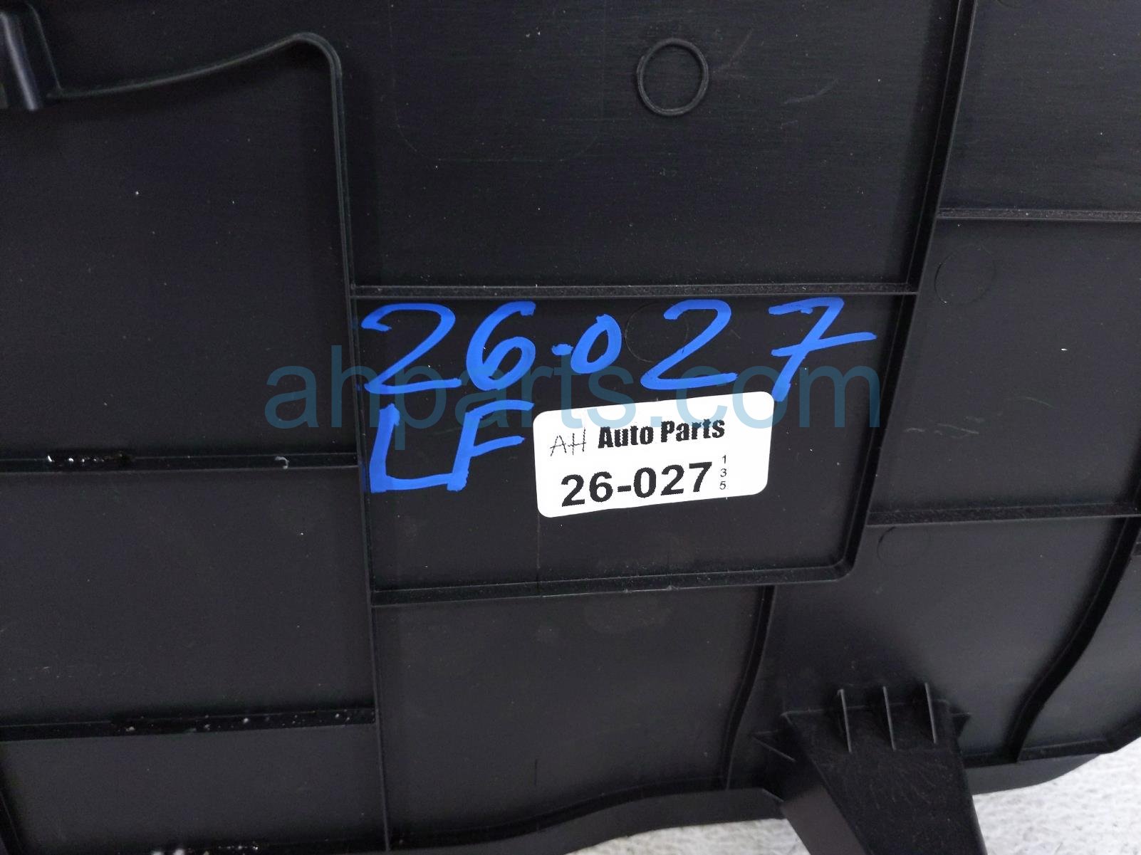 2025 Honda Pilot Driver Console Side Trim Garnish Black 83416 T90 A01ZA Replacement 2025 Honda Pilot Driver Console Side Trim Garnish Black 83416 T90 A01ZA Replacement thumbnail