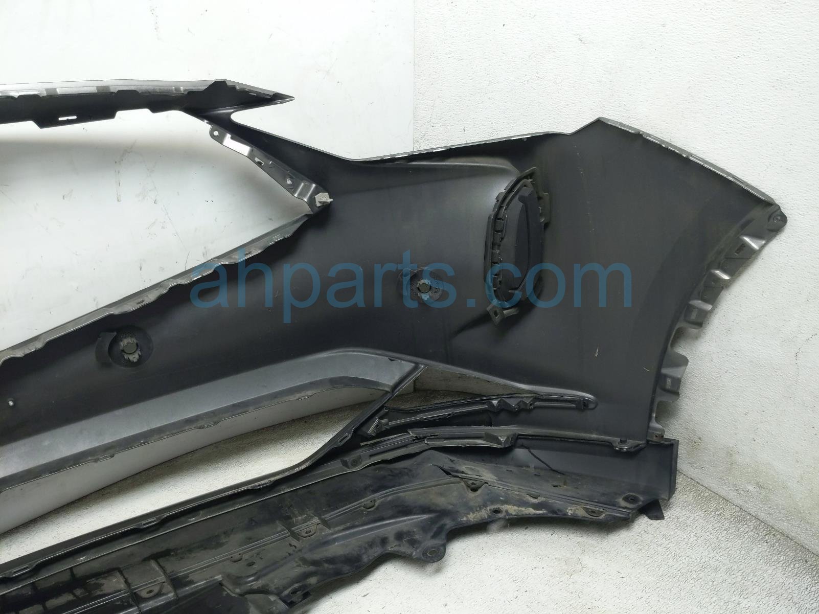 2022 Acura MDX Front Bumper Cover Grey 04711 TYA A10ZZ Replacement 2022 Acura MDX Front Bumper Cover Grey 04711 TYA A10ZZ Replacement thumbnail