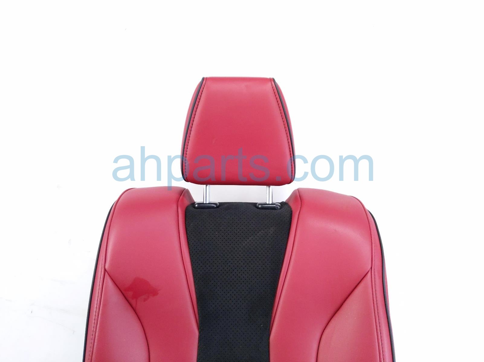 2022 Acura MDX Rear / Back (2nd Row) 2nd Row Driver Seat Red Leather 81732 TYA A21 Replacement 2022 Acura MDX Rear / Back (2nd Row) 2nd Row Driver Seat Red Leather 81732 TYA A21 Replacement thumbnail