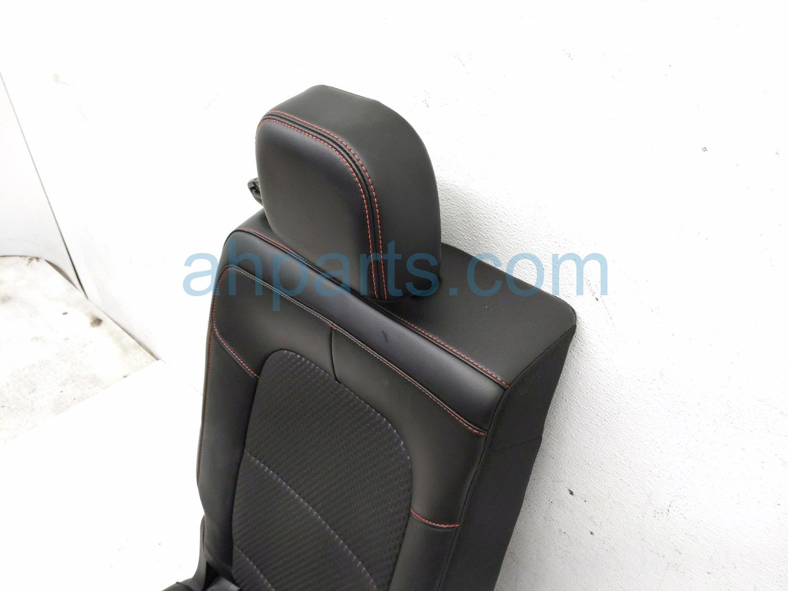 2023 Ford Escape Rear Back (2nd Row) 2nd Row Passenger Seat Blk W/red PJ6Z 7866600 EA Replacement 2023 Ford Escape Rear Back (2nd Row) 2nd Row Passenger Seat Blk W/red PJ6Z 7866600 EA Replacement thumbnail