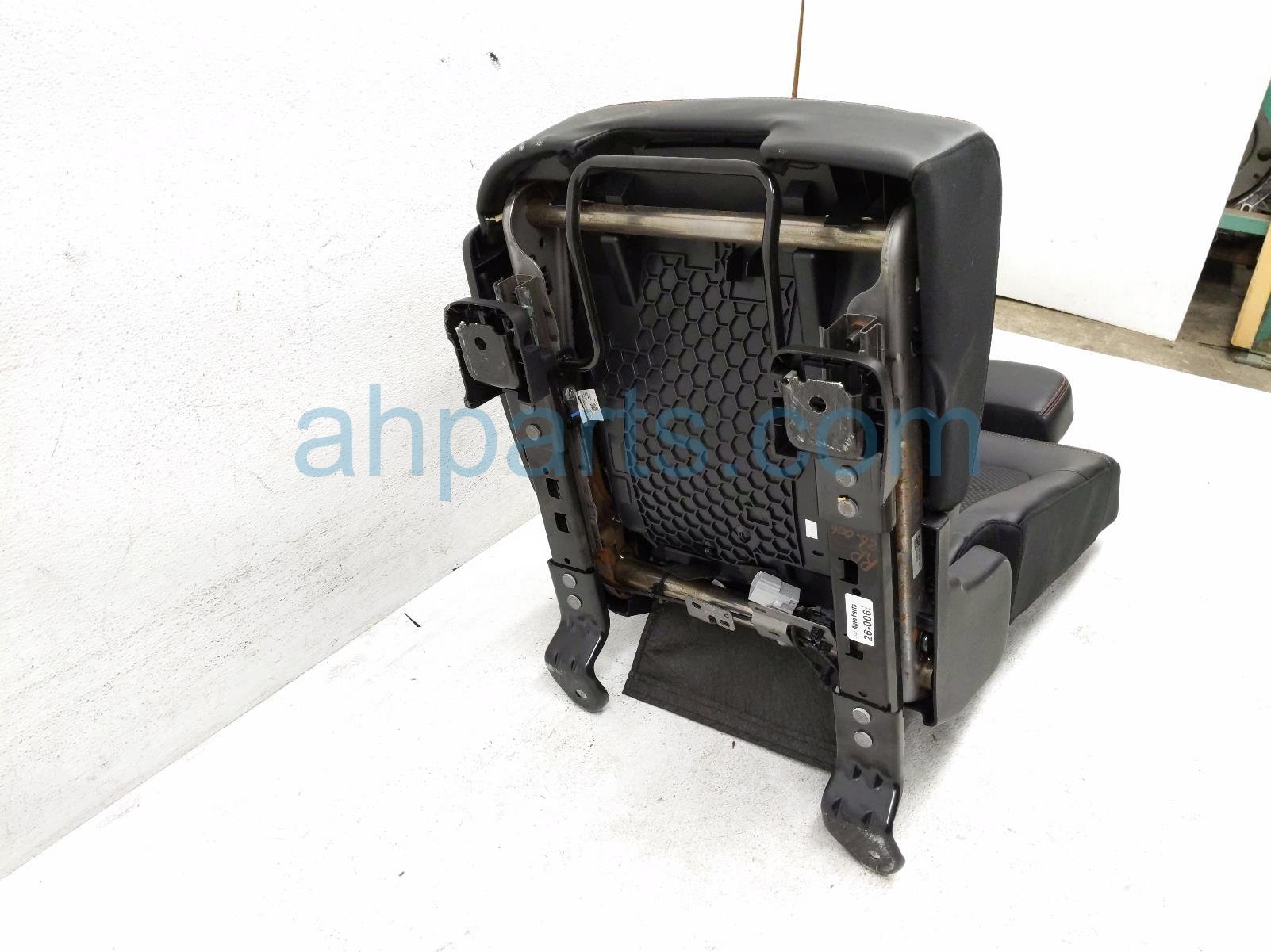 2023 Ford Escape Rear Back (2nd Row) 2nd Row Passenger Seat Blk W/red PJ6Z 7866600 EA Replacement 2023 Ford Escape Rear Back (2nd Row) 2nd Row Passenger Seat Blk W/red PJ6Z 7866600 EA Replacement thumbnail