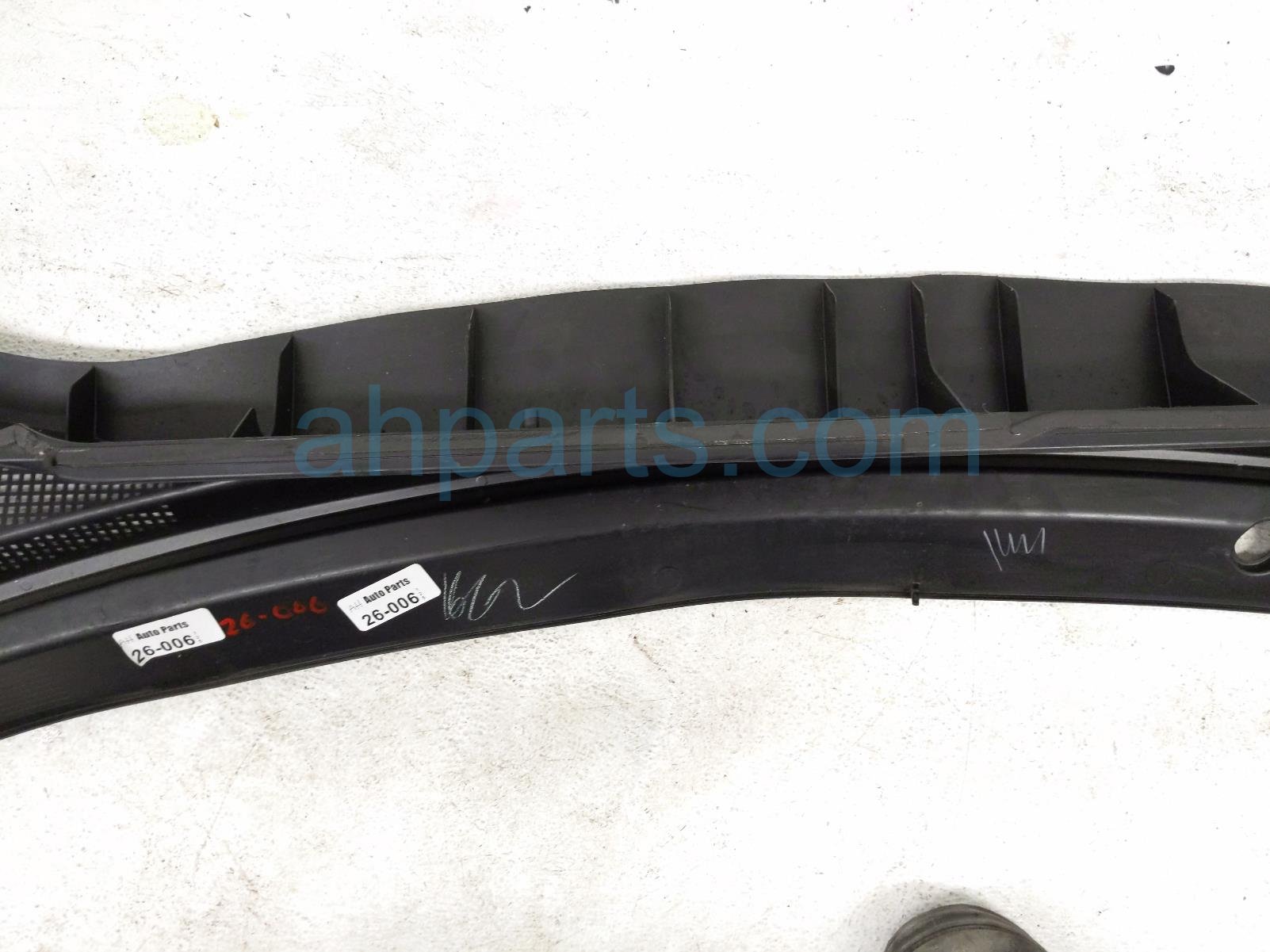 2023 Ford Escape Cover Windshield Cowl Vent Grille Panel LJ6B S02216 A Replacement 2023 Ford Escape Cover Windshield Cowl Vent Grille Panel LJ6B S02216 A Replacement thumbnail