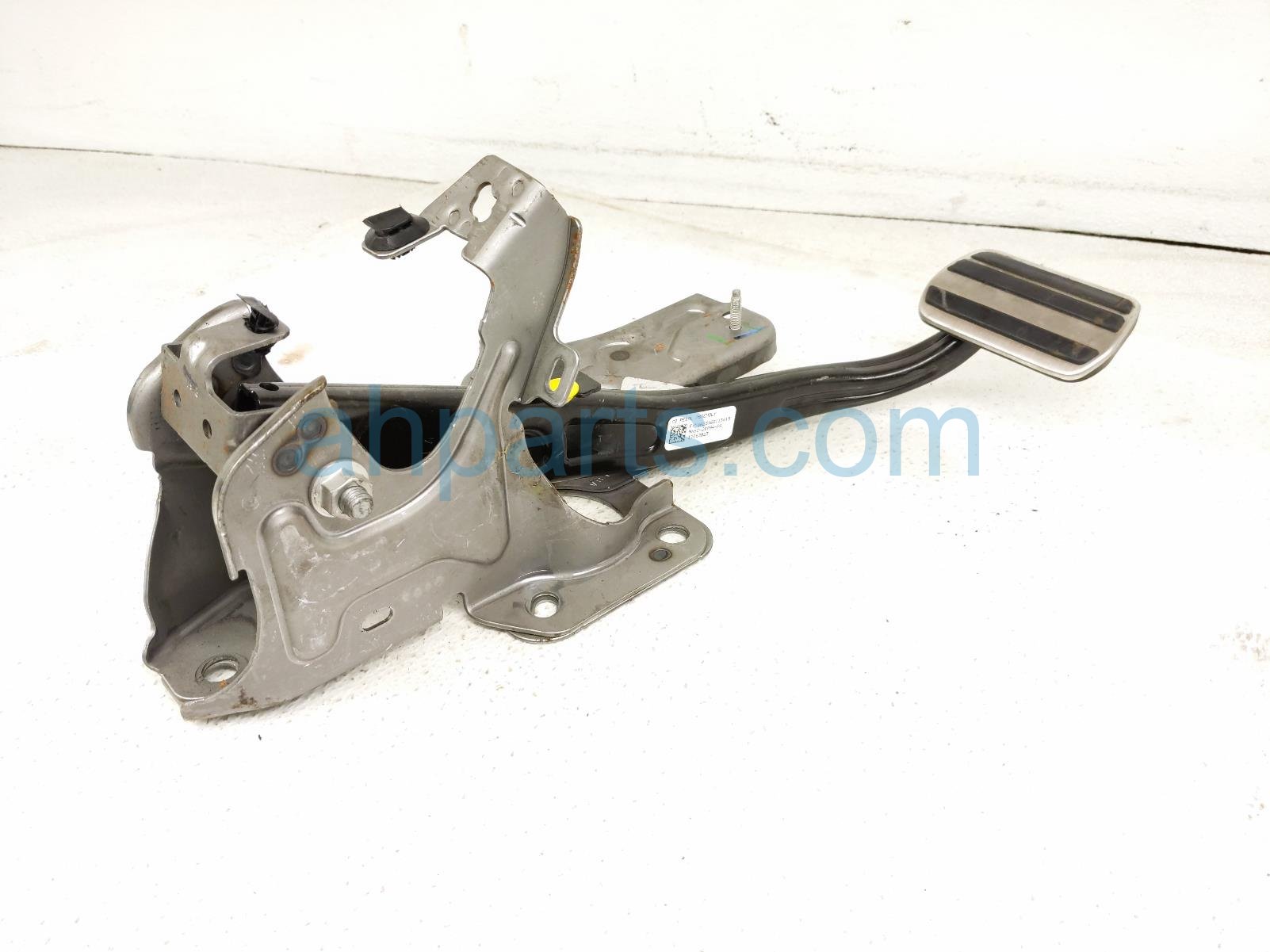 2023 Ford Escape Brake Pedal Assy 1.5l NX6C 2D094 PA Replacement 2023 Ford Escape Brake Pedal Assy 1.5l NX6C 2D094 PA Replacement thumbnail