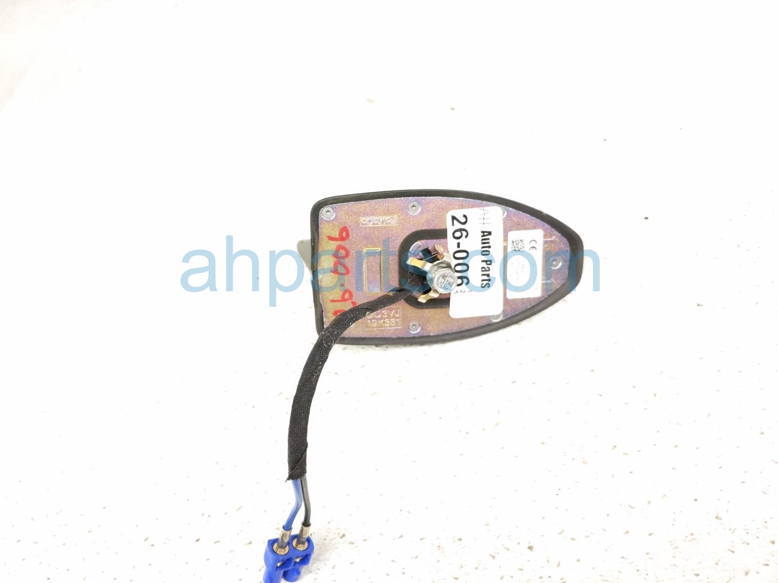 2023 Ford Escape Roof Antenna Assy Black JX7T 19K351 CA Replacement 2023 Ford Escape Roof Antenna Assy Black JX7T 19K351 CA Replacement thumbnail