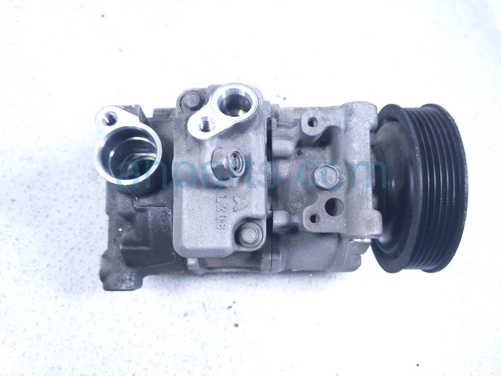 2014 Audi A6 Audi Air + Clutch Ac Pump / Compressor 4G0 260 805 D Replacement 2014 Audi A6 Audi Air + Clutch Ac Pump / Compressor 4G0 260 805 D Replacement thumbnail
