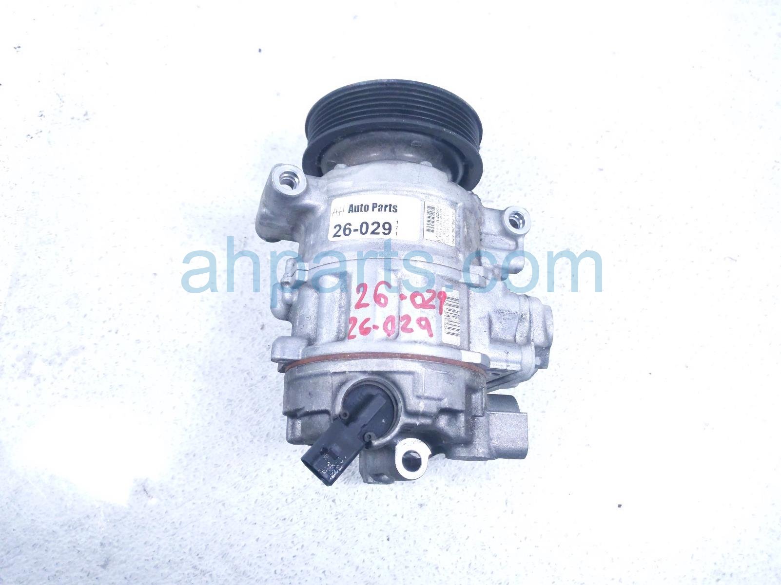 2014 Audi A6 Audi Air + Clutch Ac Pump / Compressor 4G0 260 805 D Replacement 2014 Audi A6 Audi Air + Clutch Ac Pump / Compressor 4G0 260 805 D Replacement thumbnail