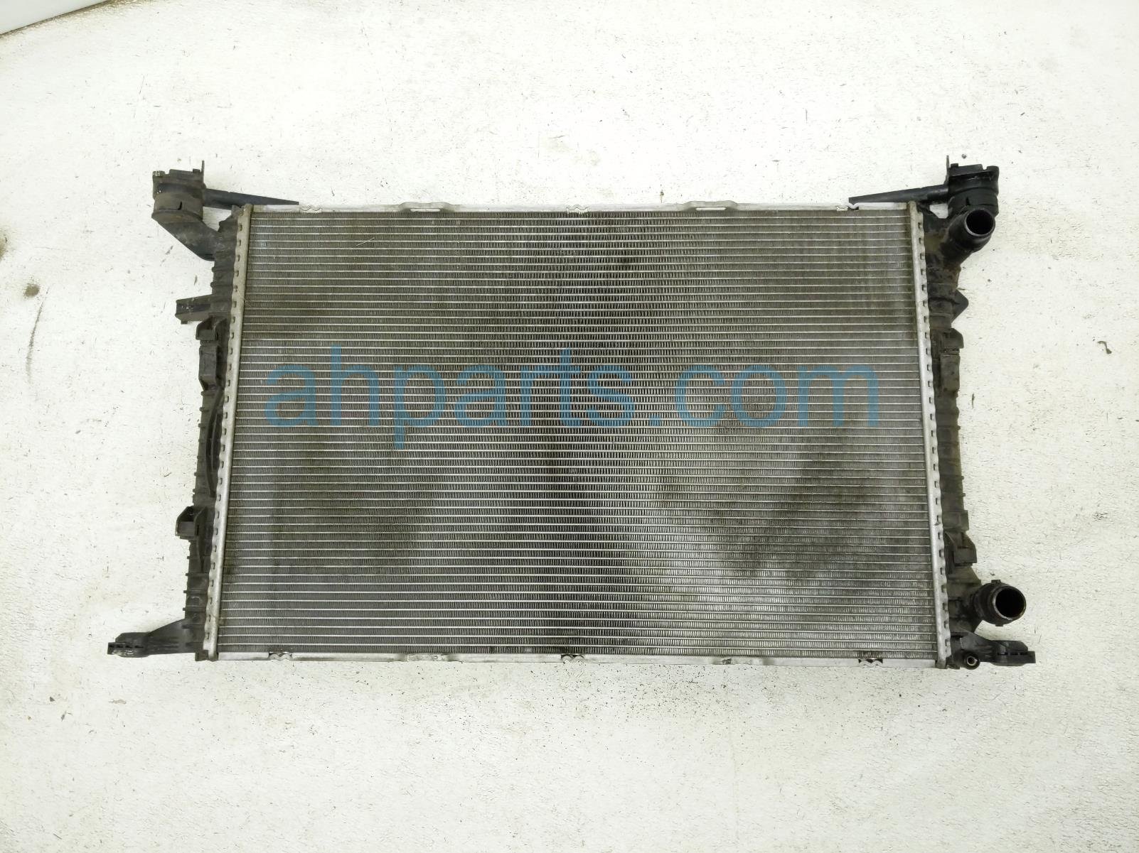 2014 Audi A6 Audi Radiator 8K0 121 251 L Replacement 2014 Audi A6 Audi Radiator 8K0 121 251 L Replacement thumbnail