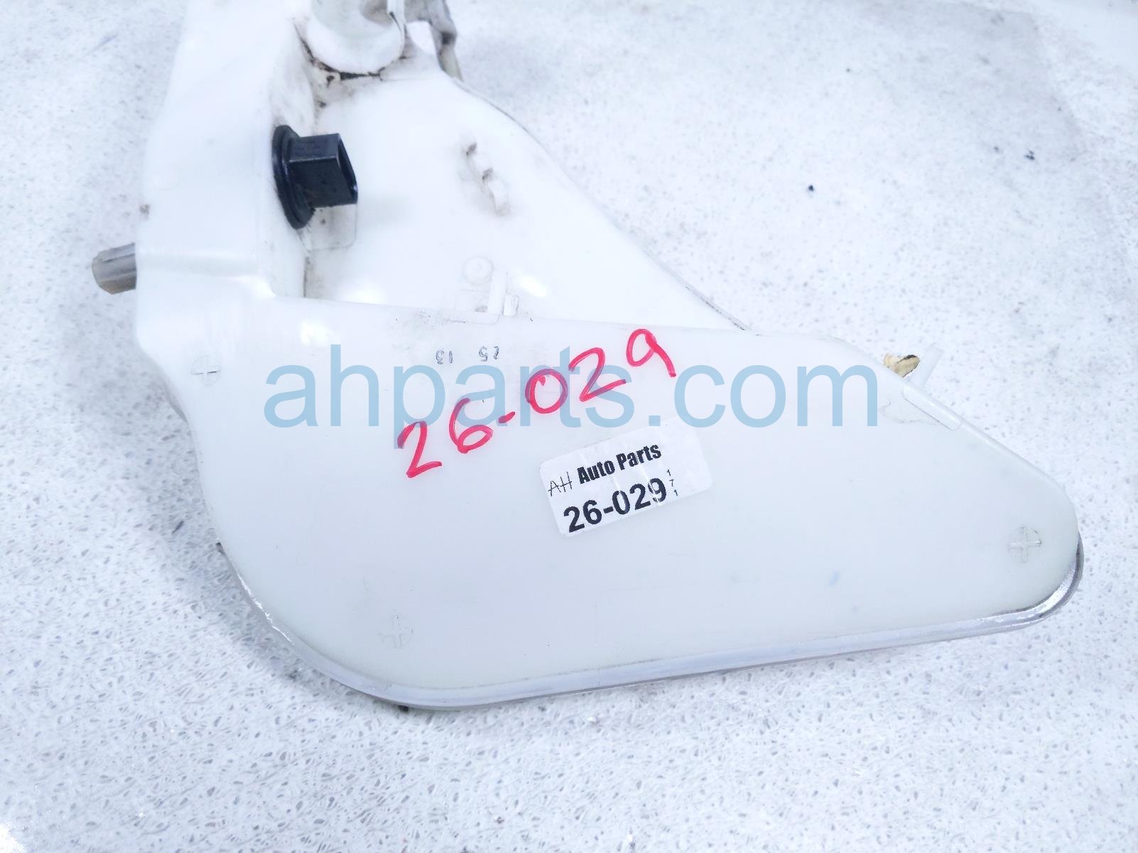 2014 Audi A6 Audi Windshield Washer Reservoir Tank 4G8 955 453 F Replacement 2014 Audi A6 Audi Windshield Washer Reservoir Tank 4G8 955 453 F Replacement thumbnail