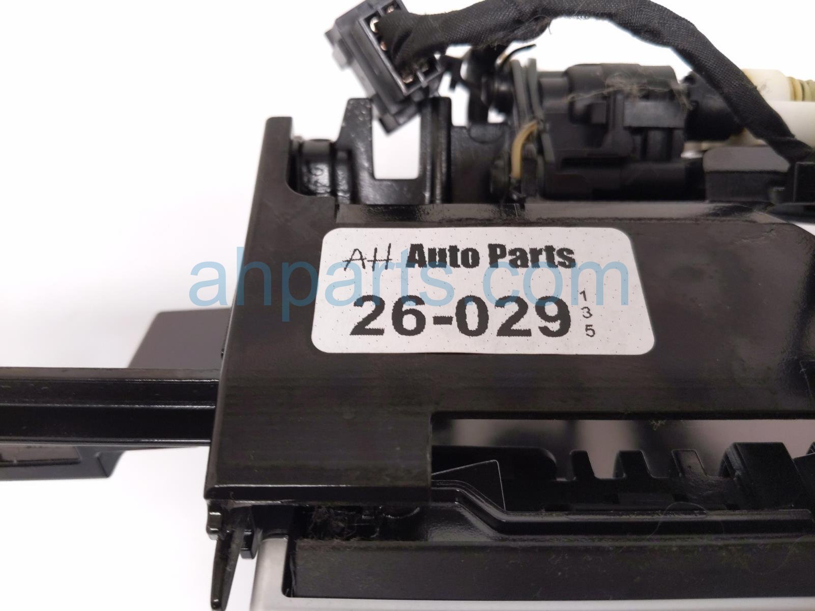 2014 Audi A6 Audi Upper Display Screen 8R0 060 884 FD Replacement 2014 Audi A6 Audi Upper Display Screen 8R0 060 884 FD Replacement thumbnail
