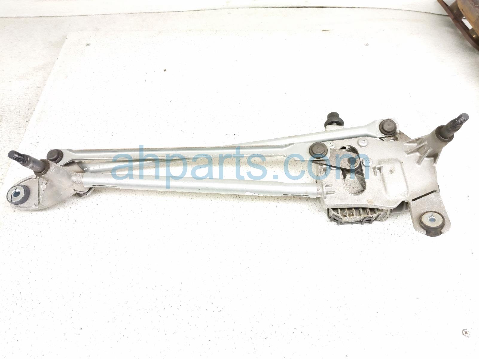 2023 Ford Escape Front Arms Frt Windshield Wiper Motor & Linkage LJ6Z 17566 A Replacement 2023 Ford Escape Front Arms Frt Windshield Wiper Motor & Linkage LJ6Z 17566 A Replacement thumbnail