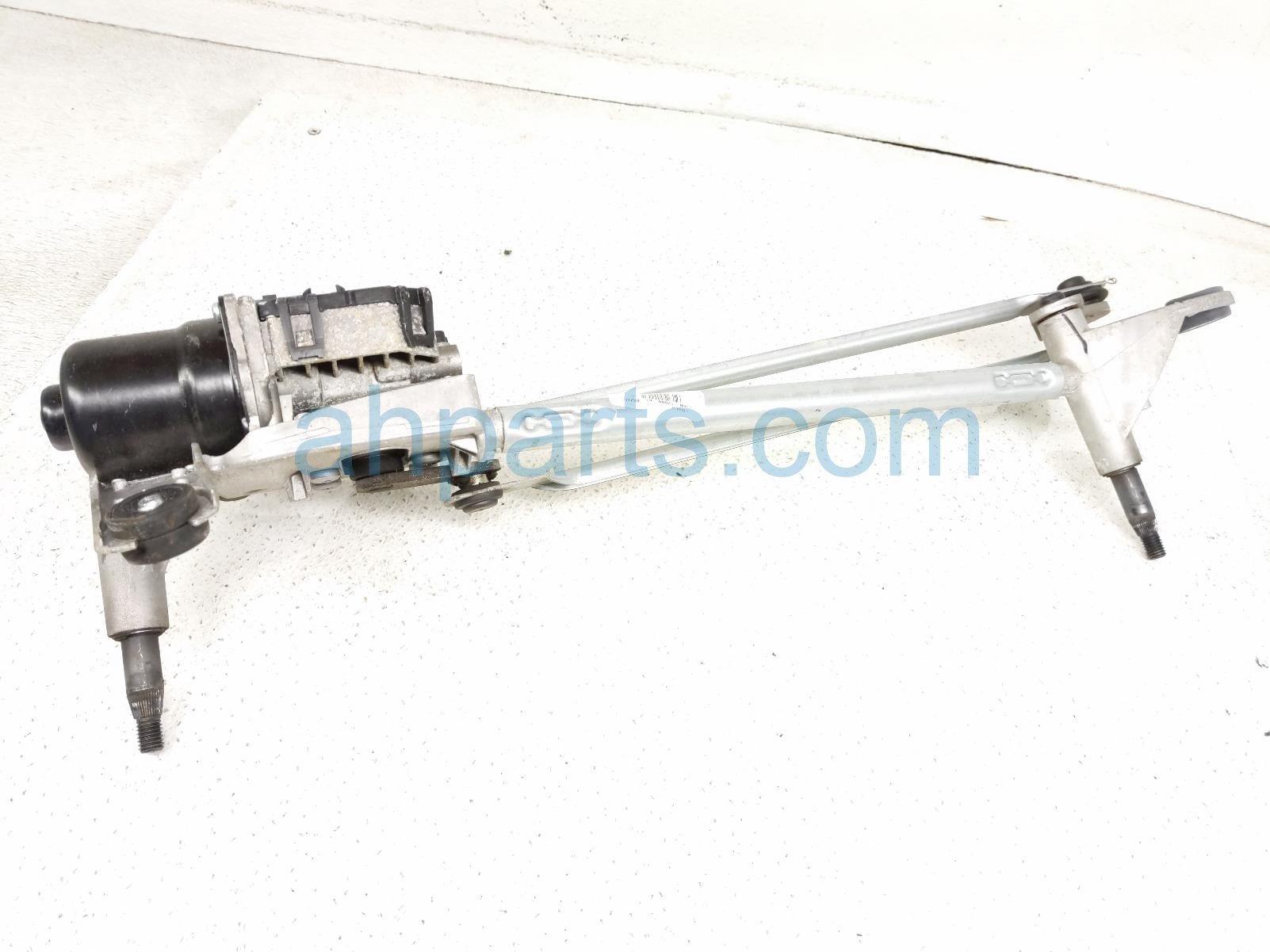 2023 Ford Escape Front Arms Frt Windshield Wiper Motor & Linkage LJ6Z 17566 A Replacement 2023 Ford Escape Front Arms Frt Windshield Wiper Motor & Linkage LJ6Z 17566 A Replacement thumbnail