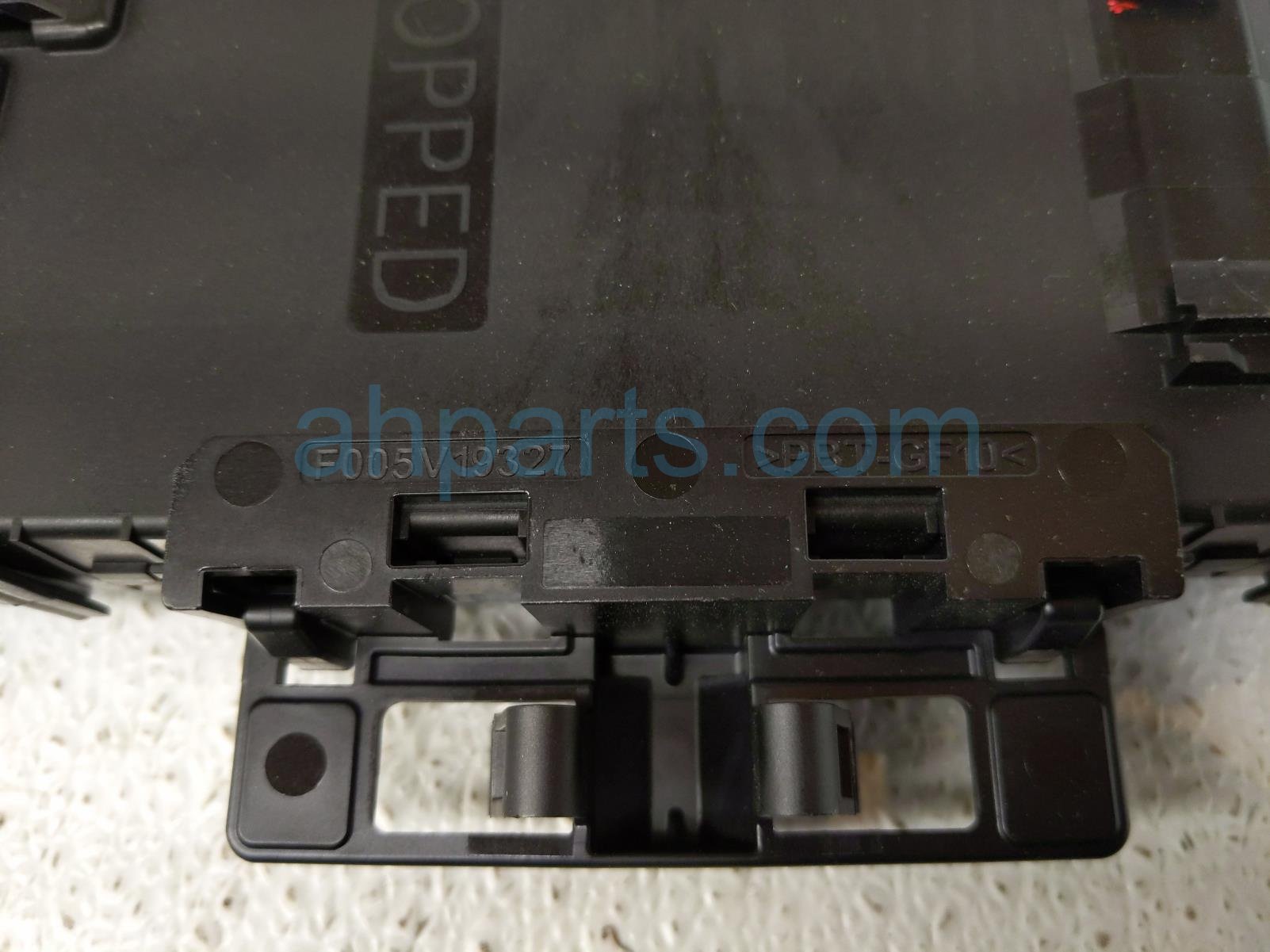 2023 Ford Escape Body Control Module 1.5l Fwd NU5T 15640 HCFF Replacement 2023 Ford Escape Body Control Module 1.5l Fwd NU5T 15640 HCFF Replacement thumbnail