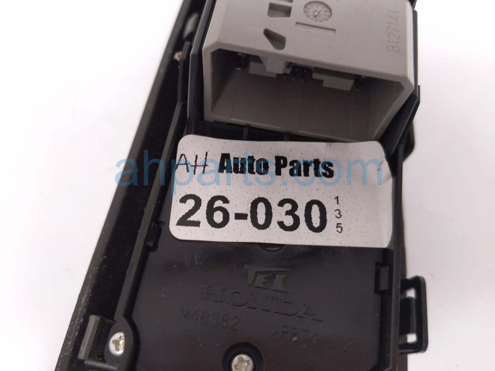 2013 Honda CR V Power / Master Window Control Switch 35750 T0A A01 Replacement 2013 Honda CR V Power / Master Window Control Switch 35750 T0A A01 Replacement thumbnail