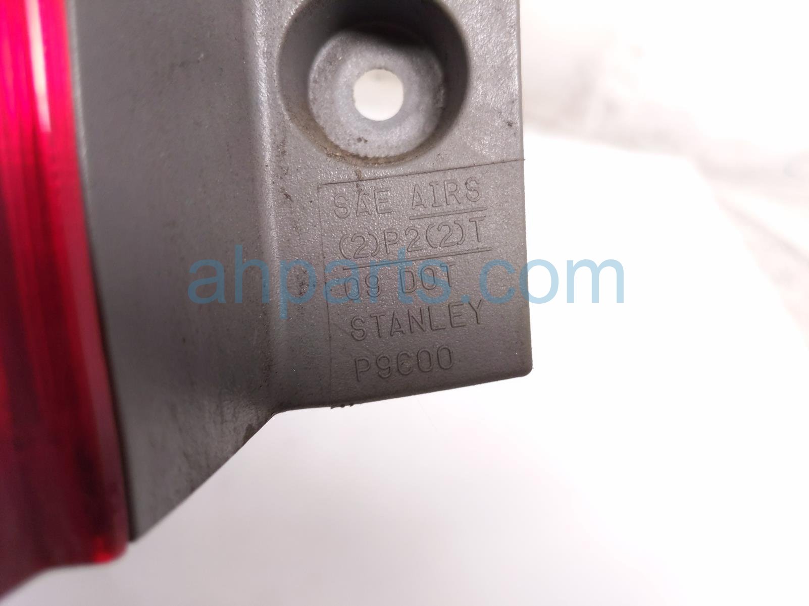 2013 Honda CR V Light / Rear Lower Driver Tail Lamp (on Body) 33550 T0A A01 Replacement 2013 Honda CR V Light / Rear Lower Driver Tail Lamp (on Body) 33550 T0A A01 Replacement thumbnail