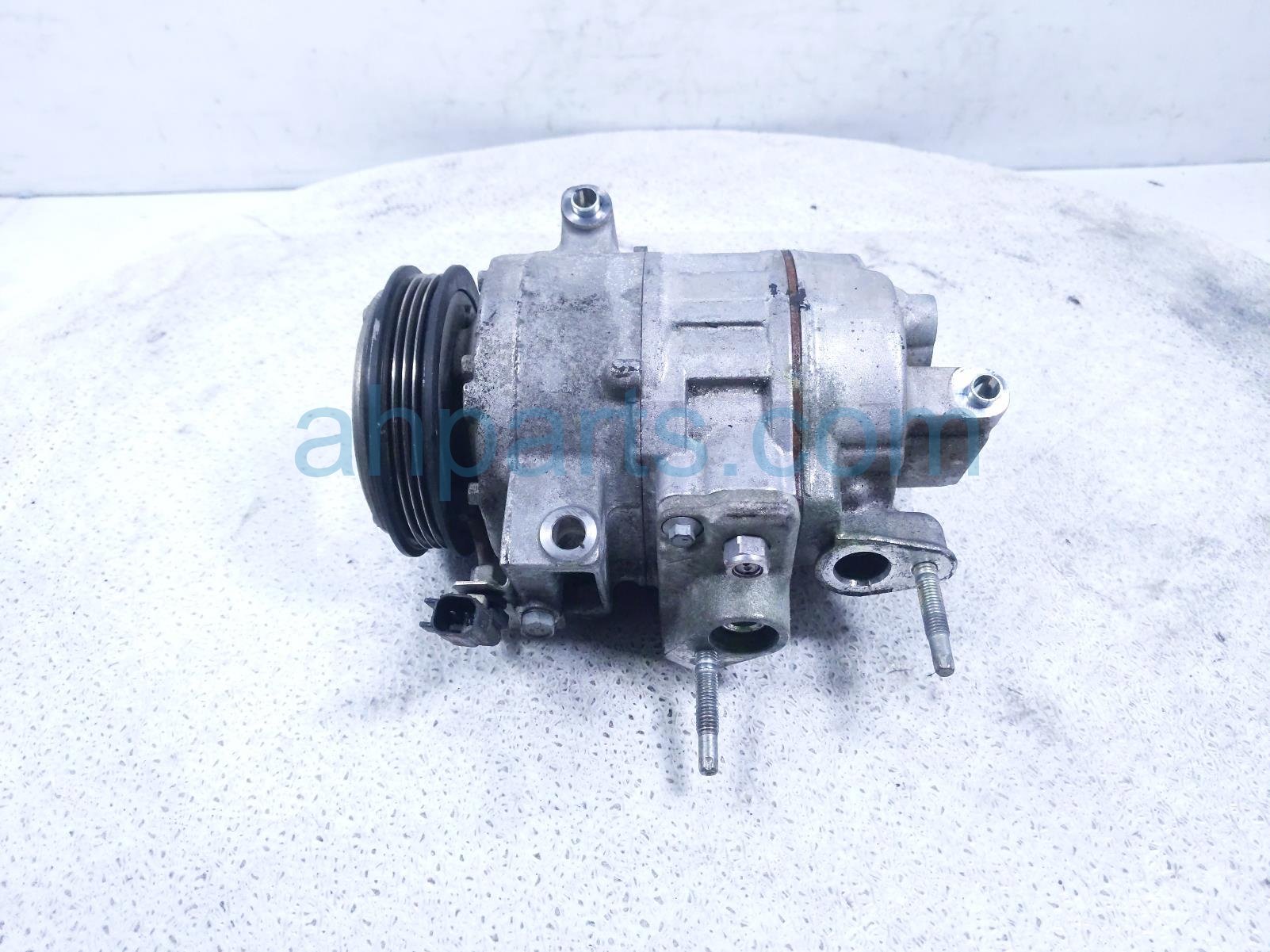 2017 Ford Fusion Air + Clutch Ac Pump / Compressor 2.0t DS7H 19D629 CG Replacement 2017 Ford Fusion Air + Clutch Ac Pump / Compressor 2.0t DS7H 19D629 CG Replacement thumbnail