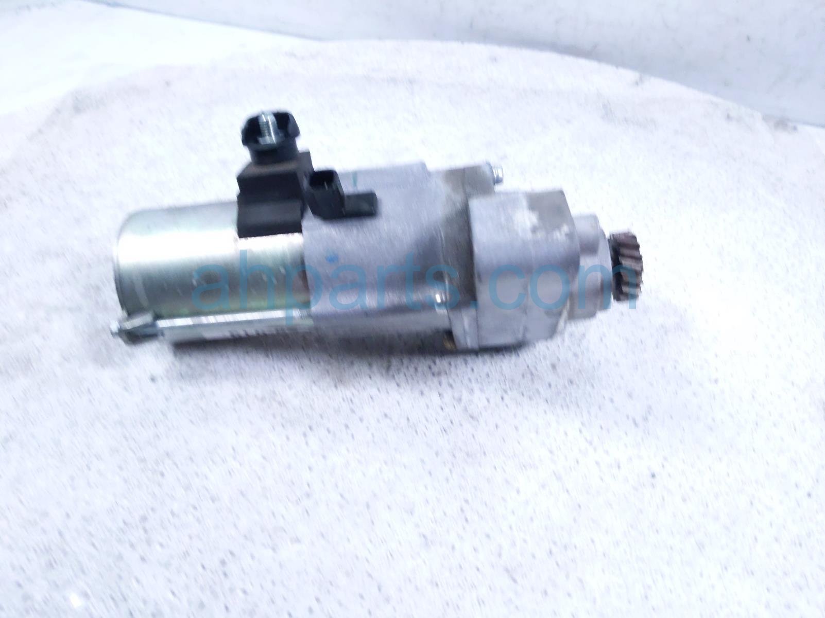 2022 Acura MDX Starter Motor 55k Miles 31200 5MR A03 Replacement 2022 Acura MDX Starter Motor 55k Miles 31200 5MR A03 Replacement thumbnail