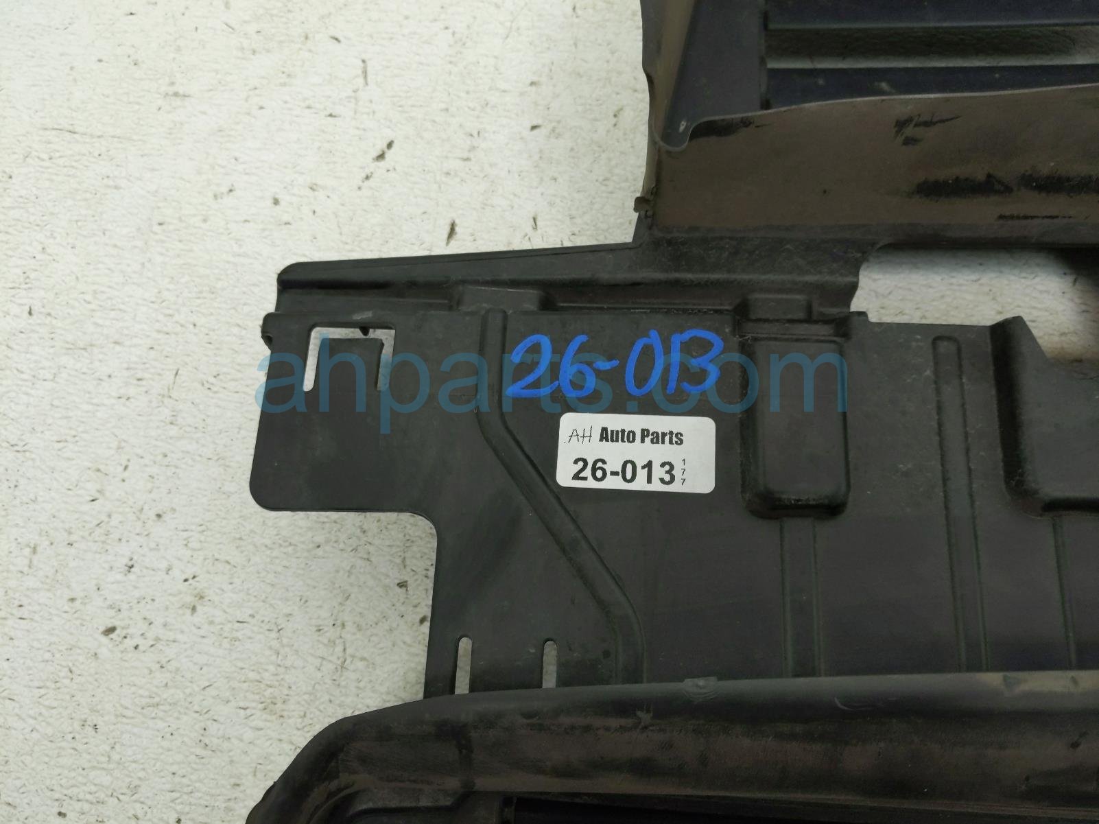 2017 Ford Fusion Radiator Grille Air Shutter Assy HS7Z 8475 C Replacement 2017 Ford Fusion Radiator Grille Air Shutter Assy HS7Z 8475 C Replacement thumbnail