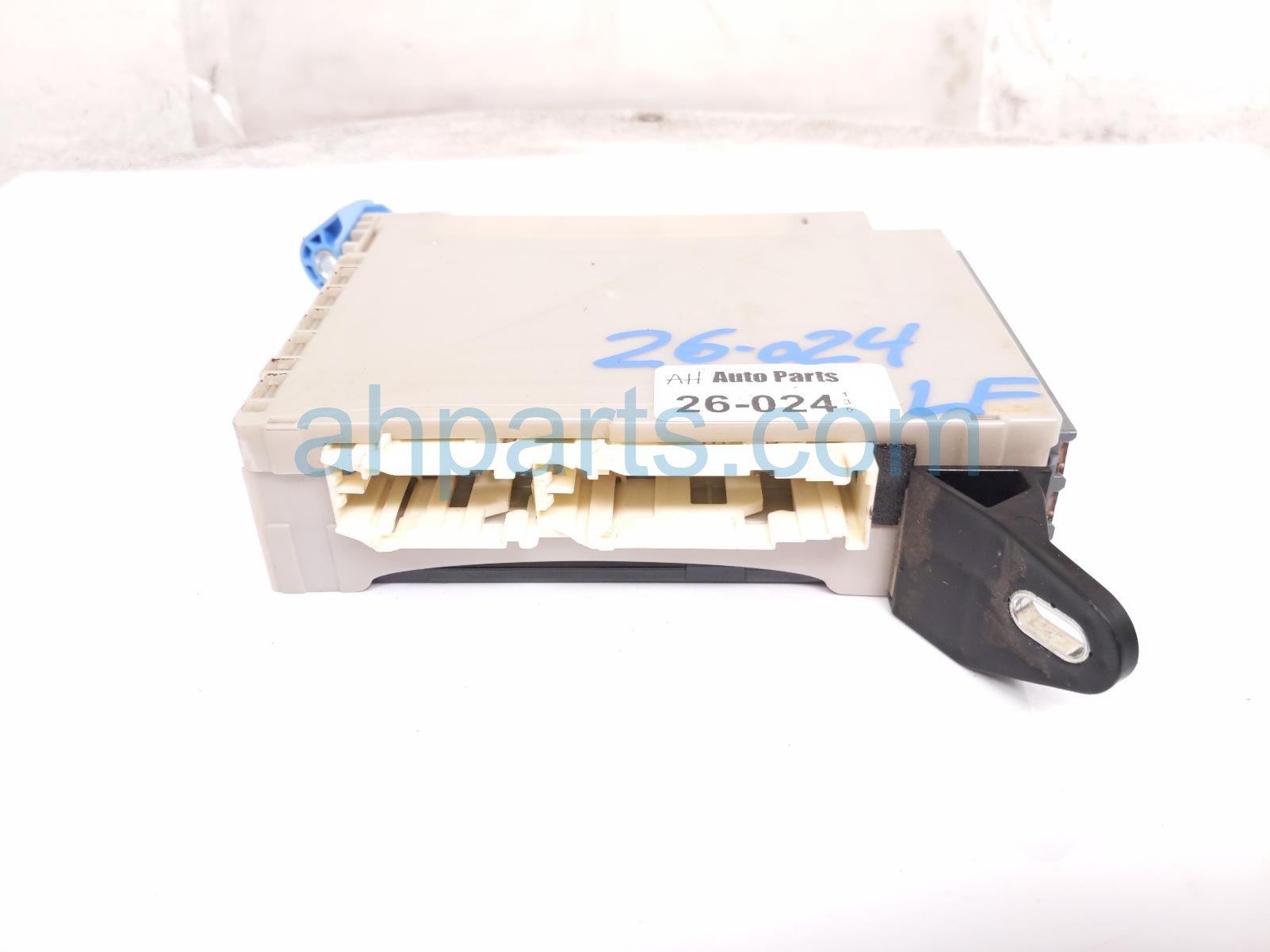 2014 Lexus Is 250 Multiplex Control Unit 89221 53260 Replacement 2014 Lexus Is 250 Multiplex Control Unit 89221 53260 Replacement thumbnail