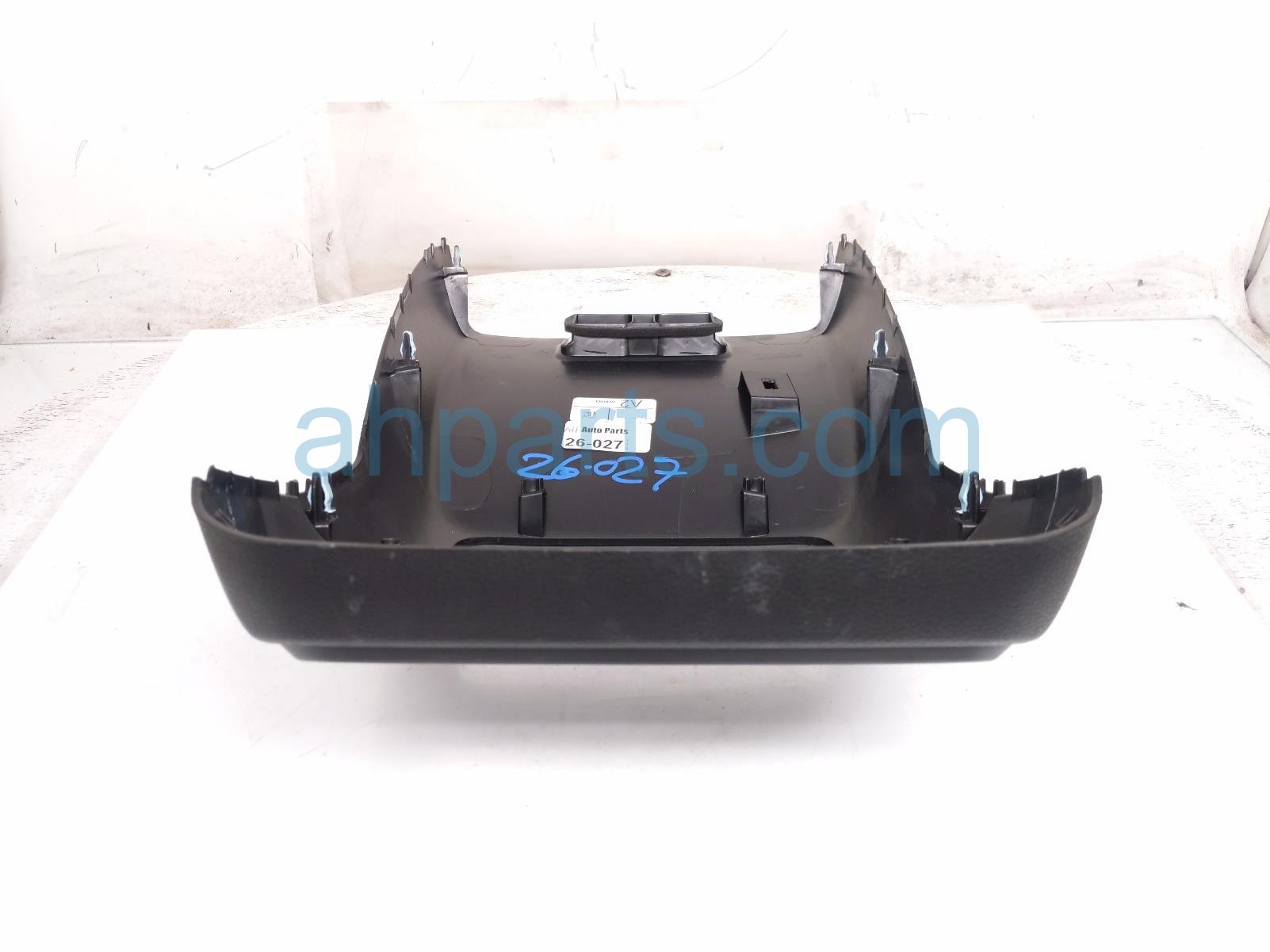 2025 Honda Pilot Rear Console Trim Cover Blk 83451 T90 A03ZA Replacement 2025 Honda Pilot Rear Console Trim Cover Blk 83451 T90 A03ZA Replacement thumbnail