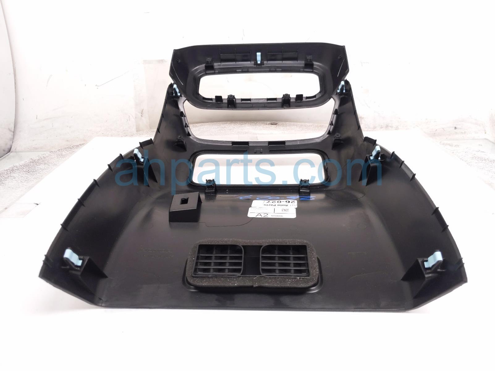 2025 Honda Pilot Rear Console Trim Cover Blk 83451 T90 A03ZA Replacement 2025 Honda Pilot Rear Console Trim Cover Blk 83451 T90 A03ZA Replacement thumbnail