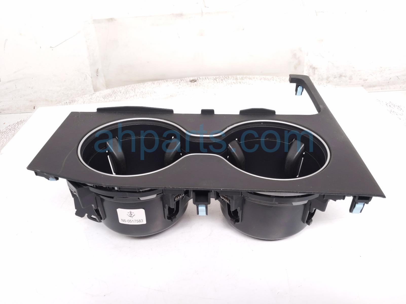 Honda CENTER CONSOLE CUP HLD W/TRIM -BLK