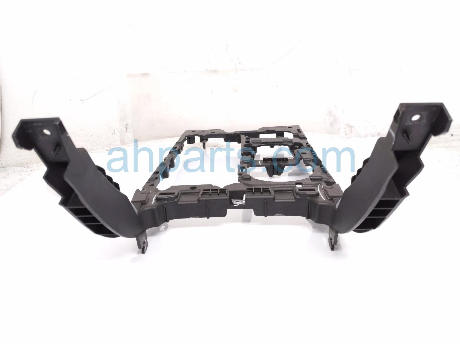 2017 Ford Fusion Center Console Shifter Brkt Blk HS7Z 54042B60 A Replacement 2017 Ford Fusion Center Console Shifter Brkt Blk HS7Z 54042B60 A Replacement thumbnail