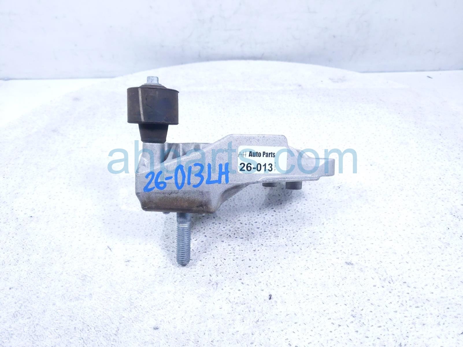 2017 Ford Fusion Engine/motor Driver Trans Mount Brkt 2.0l Fwd DG9Z 7M125 B Replacement 2017 Ford Fusion Engine/motor Driver Trans Mount Brkt 2.0l Fwd DG9Z 7M125 B Replacement thumbnail