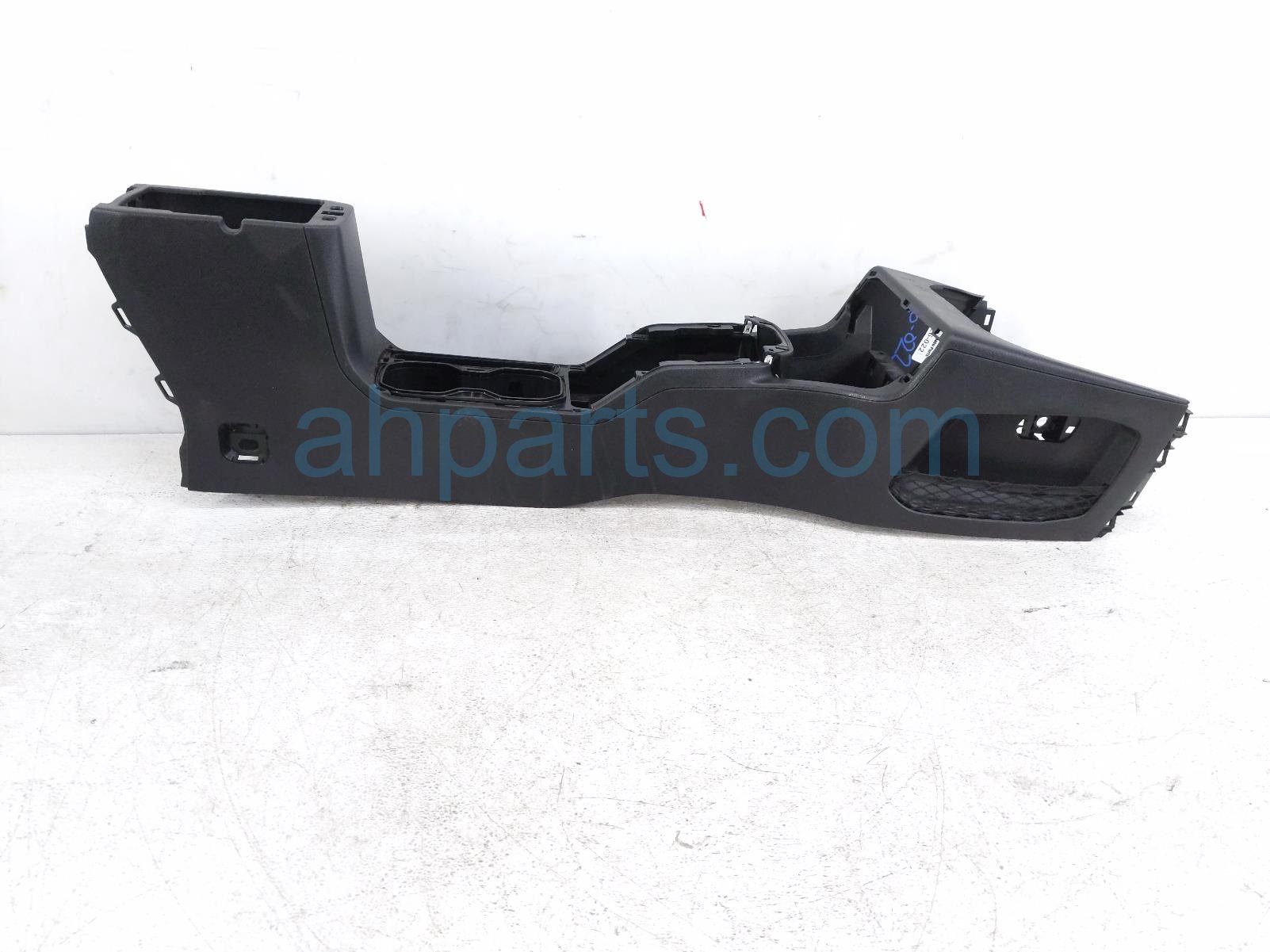 2018 Jeep Renegade Center Console Housing Shell Black 6WD39LXHAA Replacement 2018 Jeep Renegade Center Console Housing Shell Black 6WD39LXHAA Replacement thumbnail