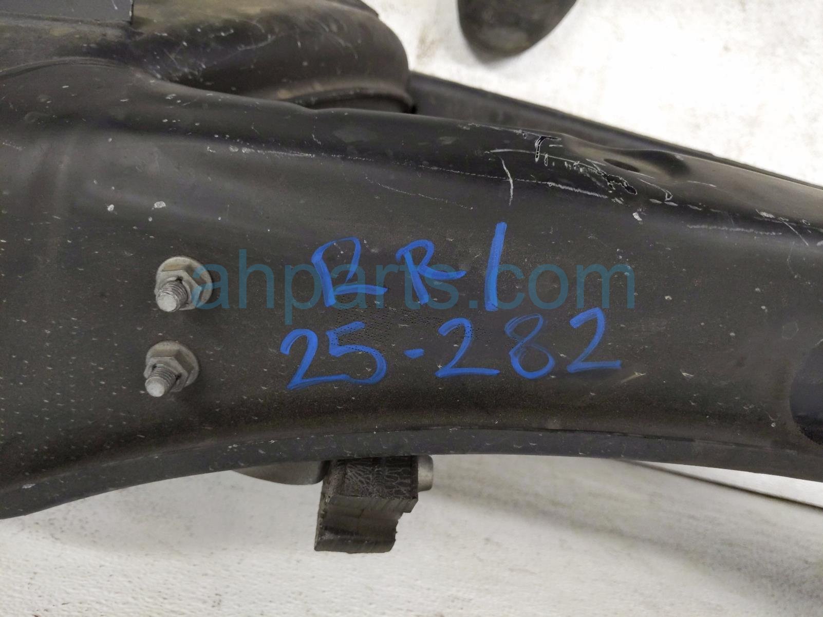 2015 Mercedes Glk350 Rear Subframe / Crossmember 212 350 42 05 Replacement 2015 Mercedes Glk350 Rear Subframe / Crossmember 212 350 42 05 Replacement thumbnail
