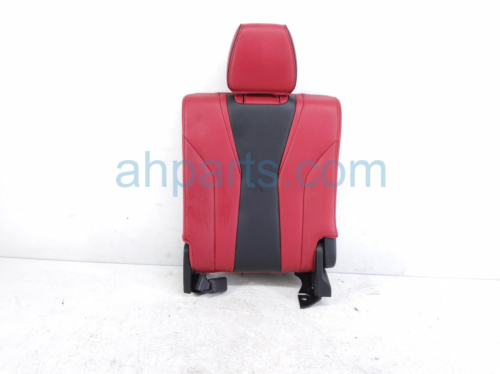 2022 Acura MDX Rear / Back (3rd Row) 3rd Row Driver Upper Seat Red Lthr 82527 TYA A21 Replacement 2022 Acura MDX Rear / Back (3rd Row) 3rd Row Driver Upper Seat Red Lthr 82527 TYA A21 Replacement thumbnail