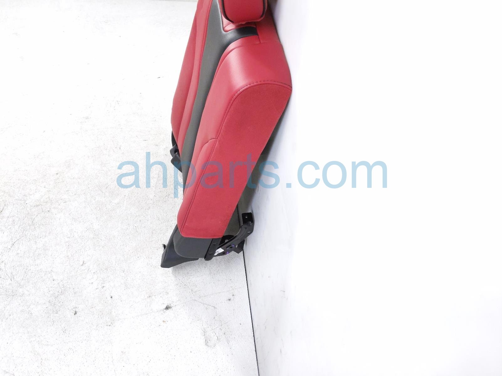 2022 Acura MDX Rear / Back (3rd Row) 3rd Row Driver Upper Seat Red Lthr 82527 TYA A21 Replacement 2022 Acura MDX Rear / Back (3rd Row) 3rd Row Driver Upper Seat Red Lthr 82527 TYA A21 Replacement thumbnail