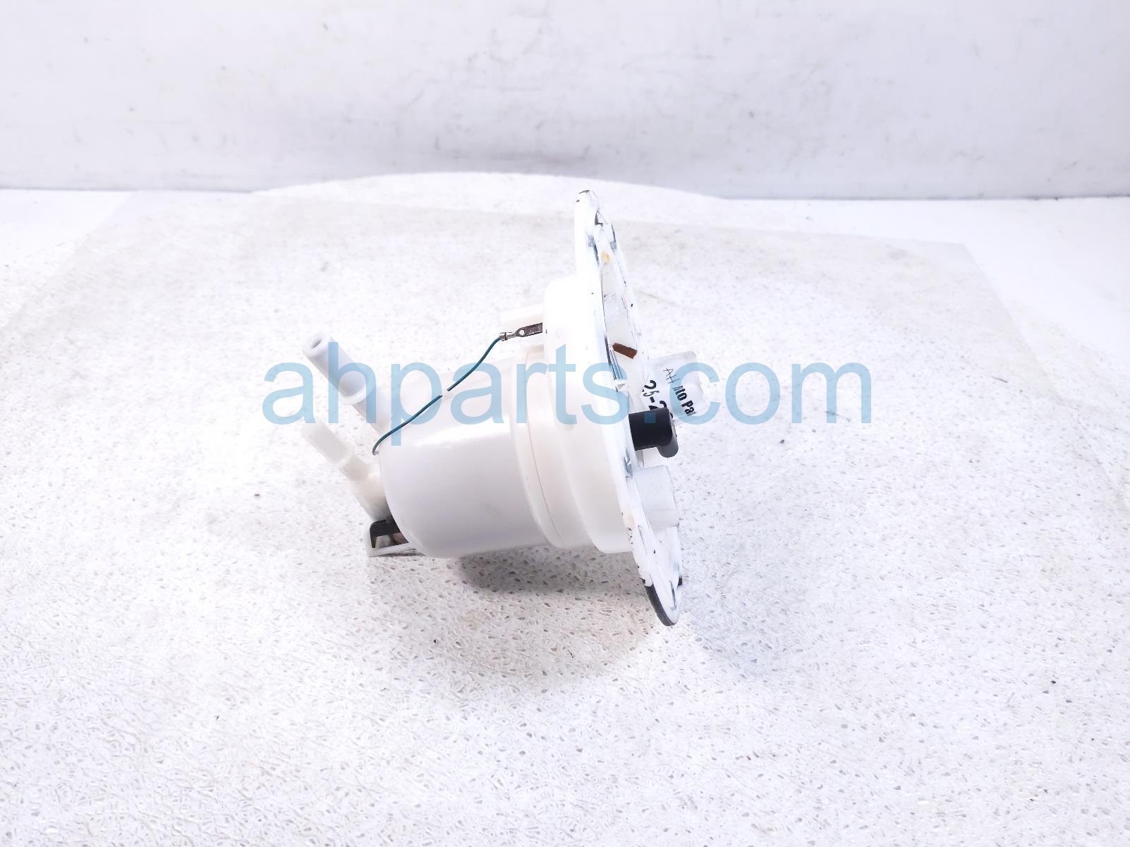 2015 Mercedes Glk350 Driver Gas / Fuel Pump 221 470 18 90 Replacement 2015 Mercedes Glk350 Driver Gas / Fuel Pump 221 470 18 90 Replacement thumbnail