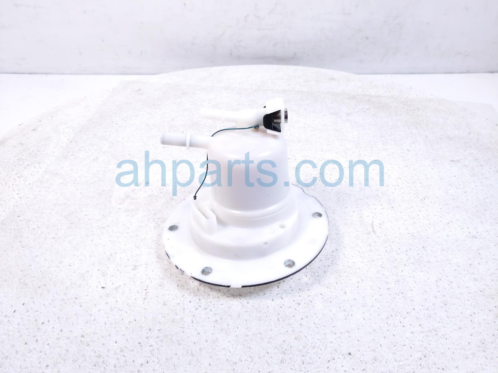 2015 Mercedes Glk350 Driver Gas / Fuel Pump 221 470 18 90 Replacement 2015 Mercedes Glk350 Driver Gas / Fuel Pump 221 470 18 90 Replacement thumbnail