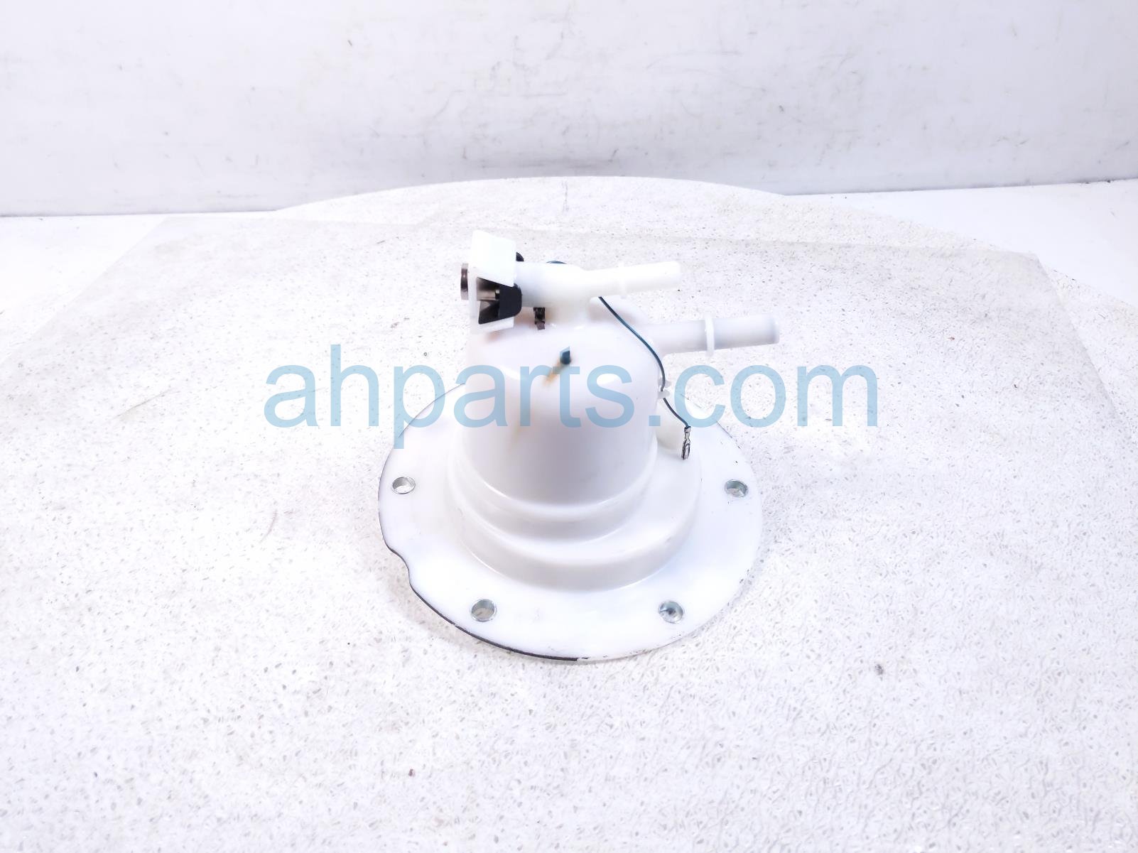 2015 Mercedes Glk350 Driver Gas / Fuel Pump 221 470 18 90 Replacement 2015 Mercedes Glk350 Driver Gas / Fuel Pump 221 470 18 90 Replacement thumbnail