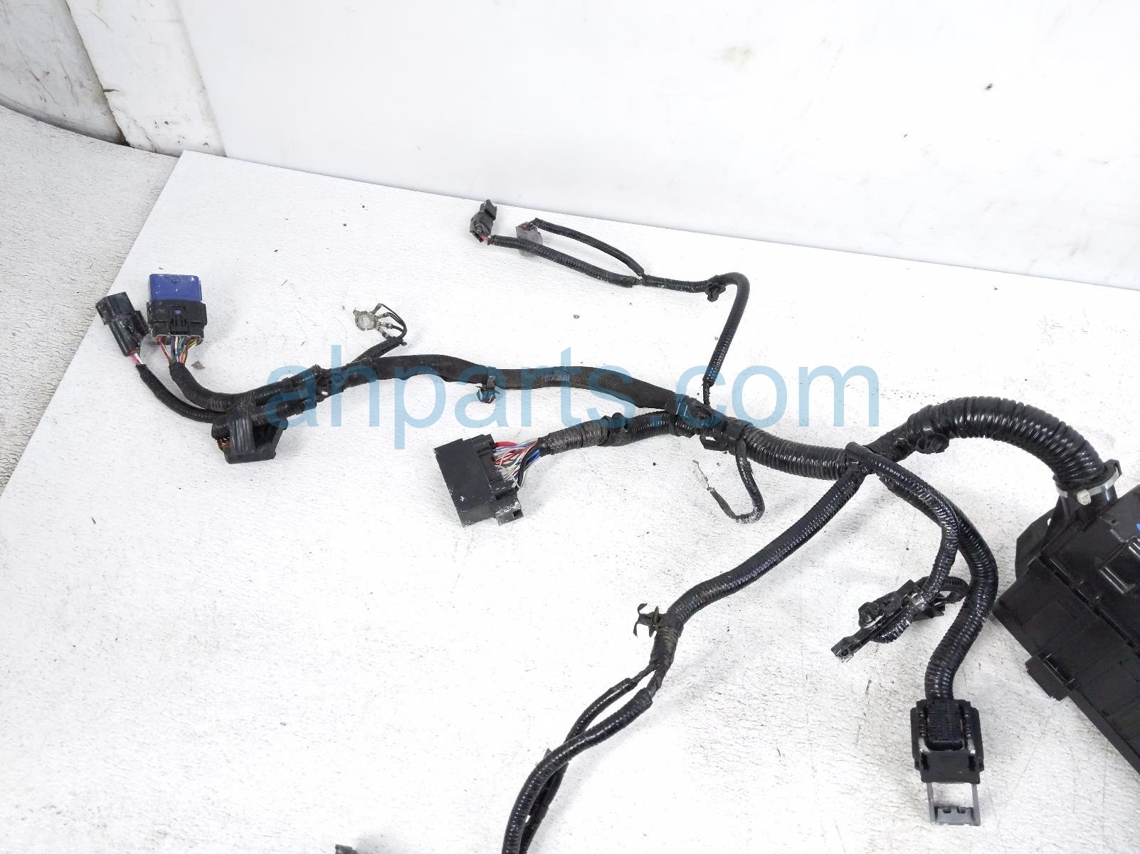 2022 Honda Accord Engine Room Wire Harness Hyb Sport 32200 TWA AF1 Replacement 2022 Honda Accord Engine Room Wire Harness Hyb Sport 32200 TWA AF1 Replacement thumbnail