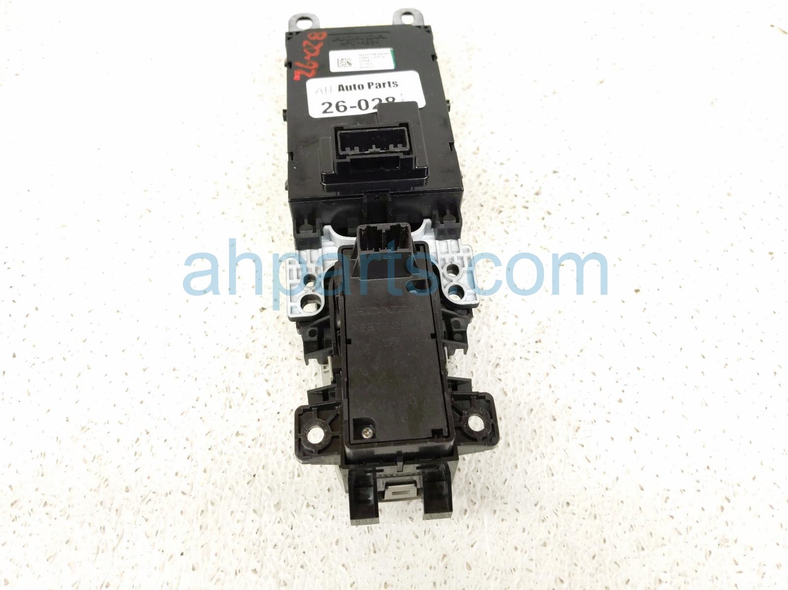 2019 Honda Insight A/t Gear Select Switch Assy 54000 TXM A93 Replacement 2019 Honda Insight A/t Gear Select Switch Assy 54000 TXM A93 Replacement thumbnail