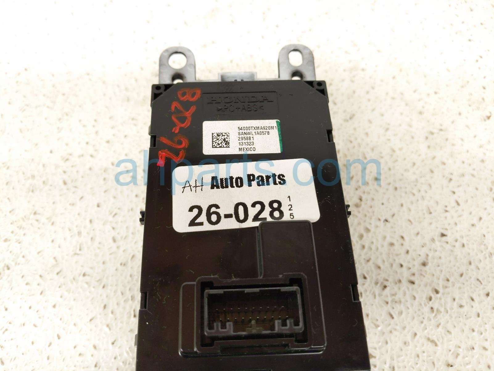 2019 Honda Insight A/t Gear Select Switch Assy 54000 TXM A93 Replacement 2019 Honda Insight A/t Gear Select Switch Assy 54000 TXM A93 Replacement thumbnail