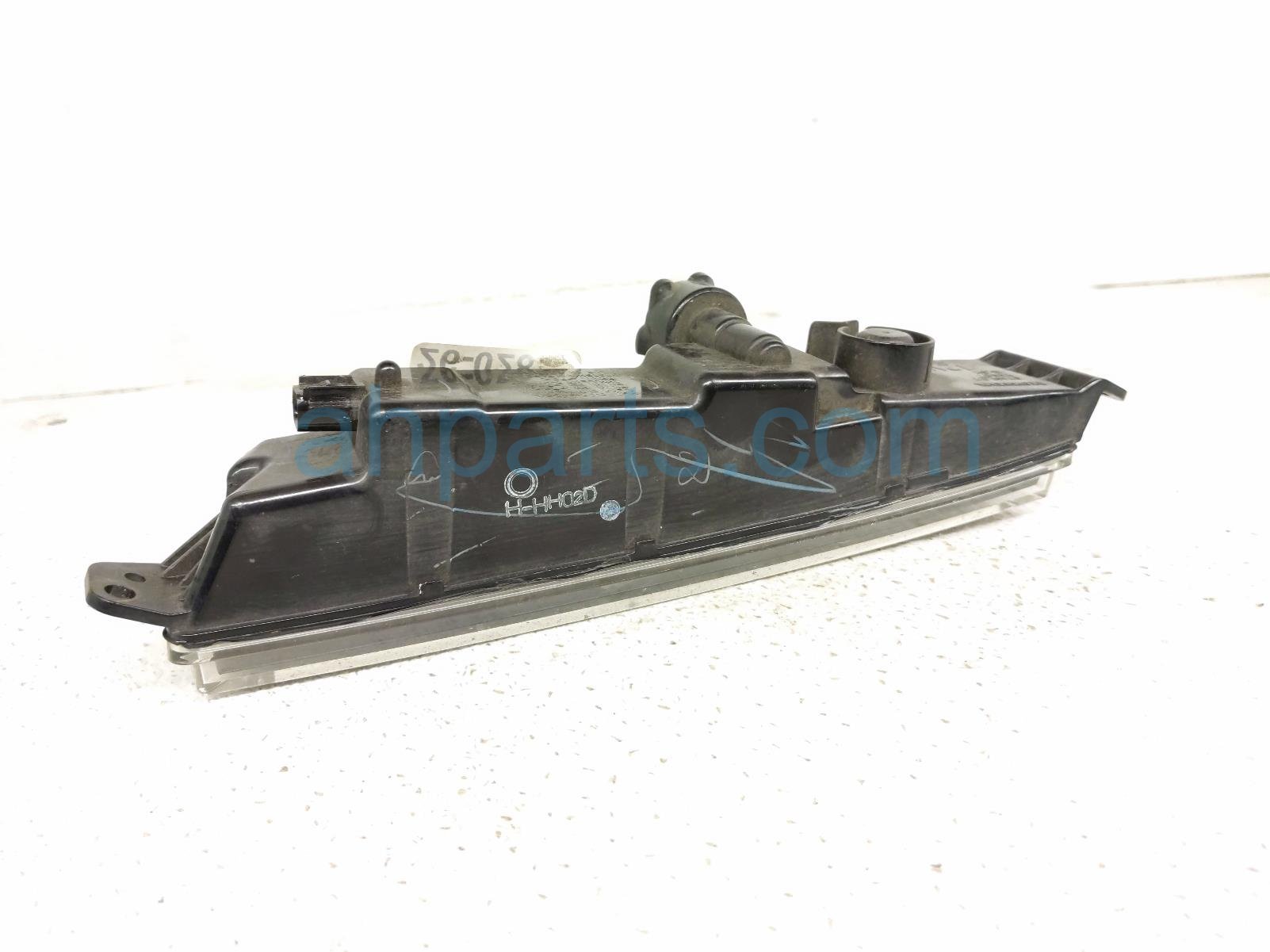 2019 Honda Insight Driver Fog Lamp / Light Led 33950 TLA R01 Replacement 2019 Honda Insight Driver Fog Lamp / Light Led 33950 TLA R01 Replacement thumbnail