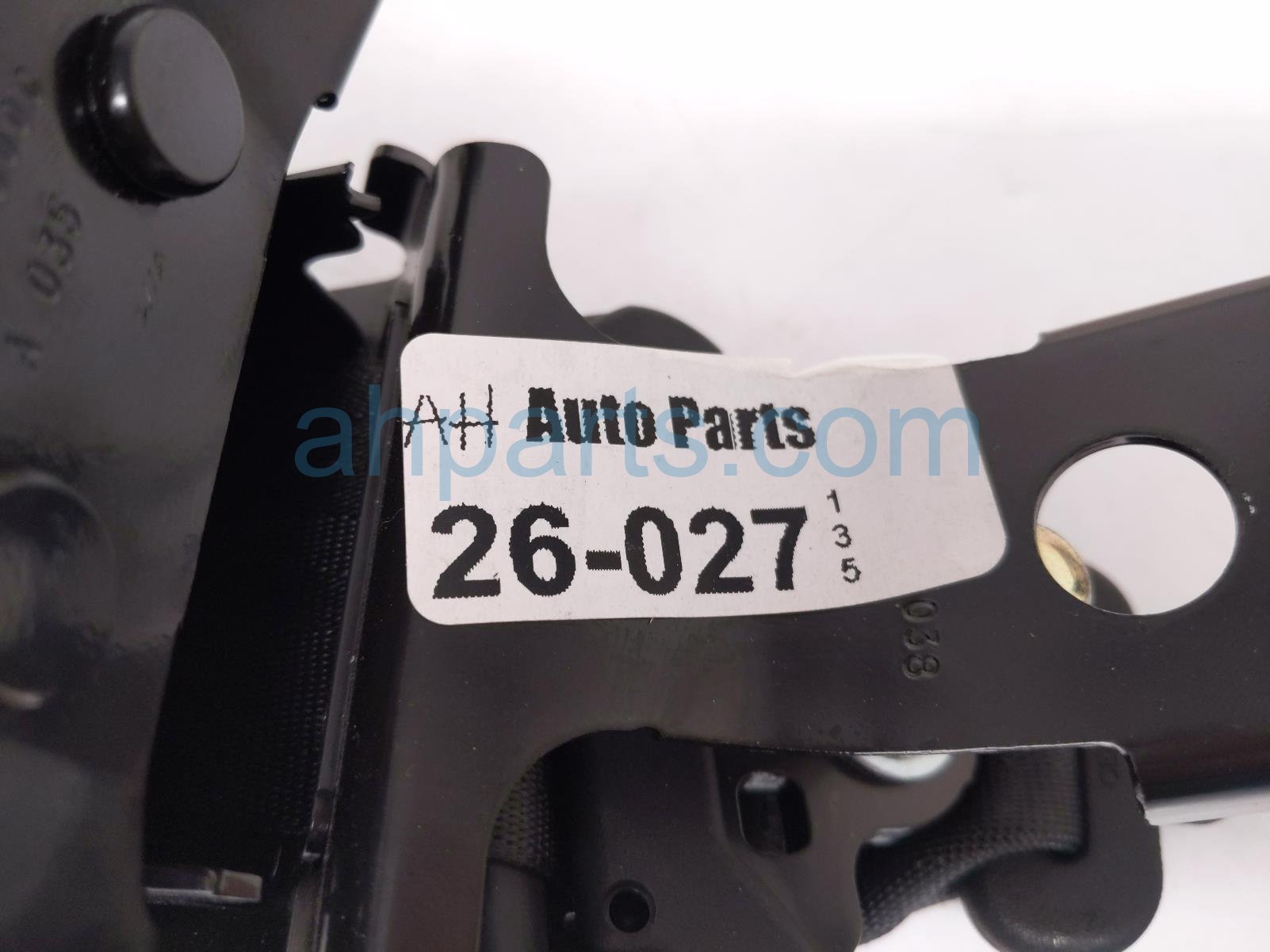 2025 Honda Pilot Rear Seat 3rd Row Mid Belt Retractor Black 04829 T90 A00ZA Replacement 2025 Honda Pilot Rear Seat 3rd Row Mid Belt Retractor Black 04829 T90 A00ZA Replacement thumbnail